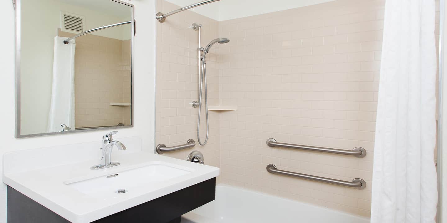 Sonesta Simply Suites Boston Braintree