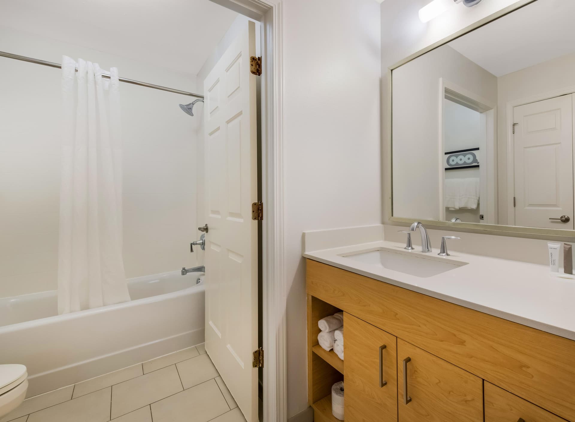 Sonesta ES Suites Charlotte Arrowood