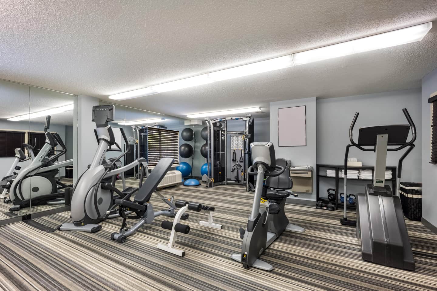 Sonesta Simply Suites Jersey City