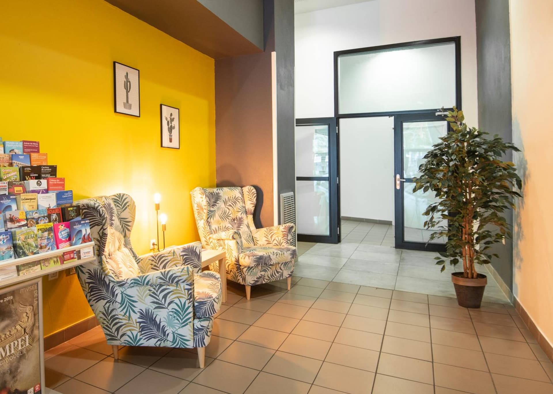 Comfort Aparthotel Nimes Centre