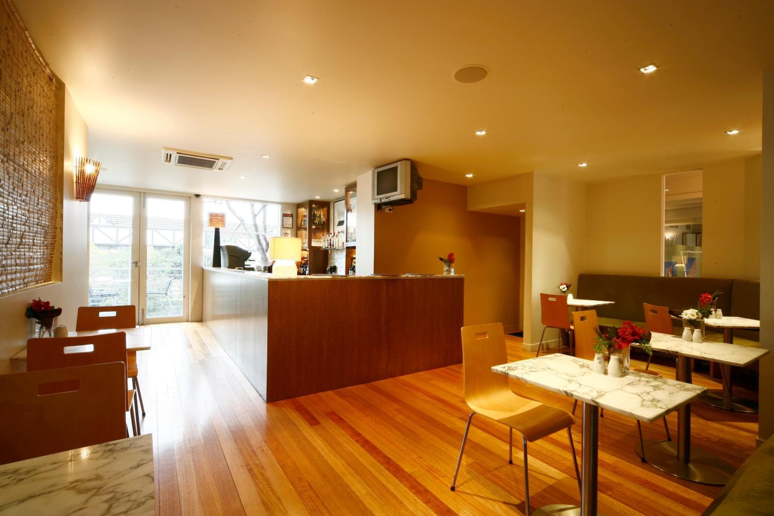 Best Western Plus The Tudor Box Hill