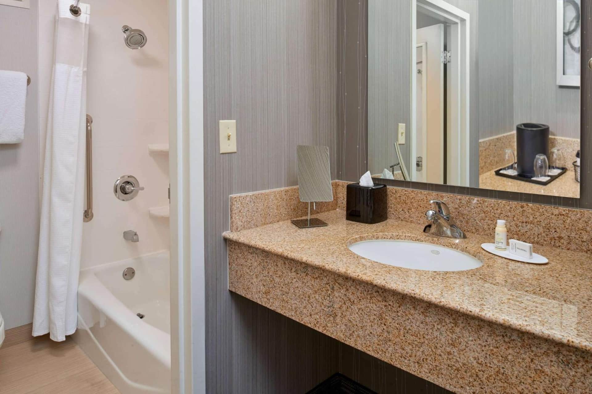 Sonesta Select Indianapolis Carmel