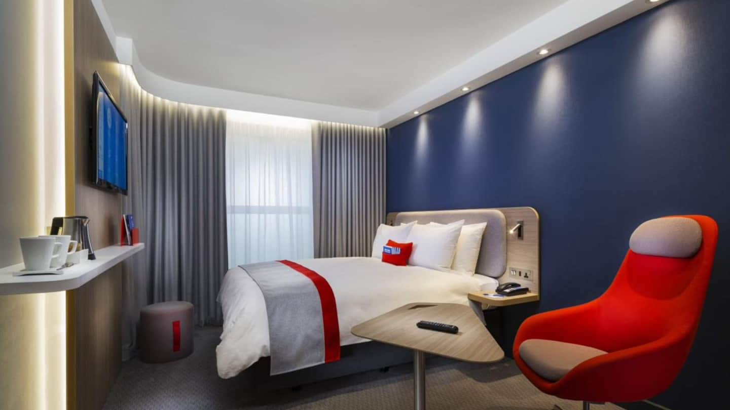 Holiday Inn Express Paris - Poissy, an IHG Hotel