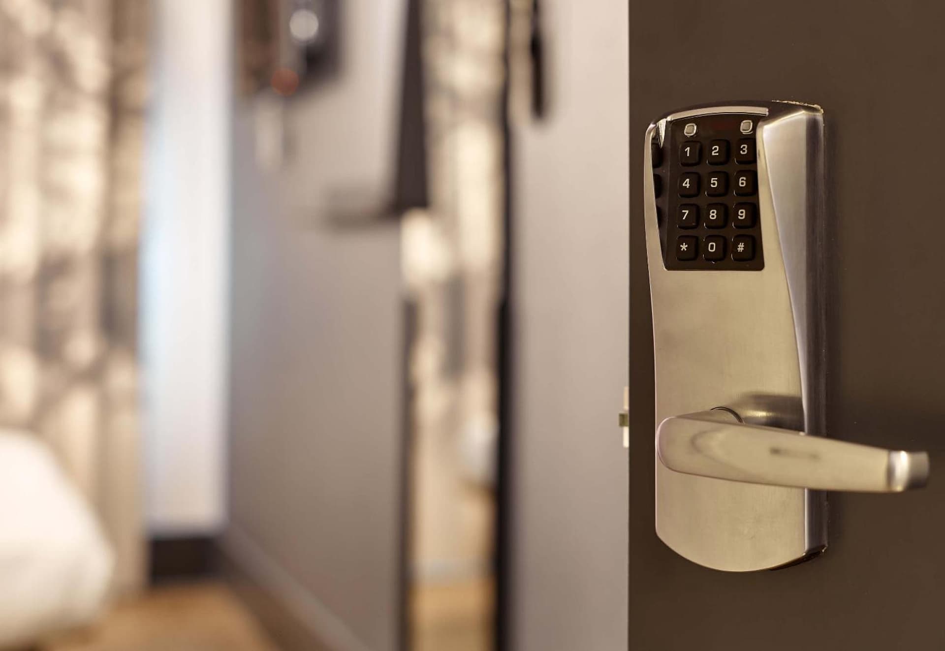 B&B HOTEL Mons Gare