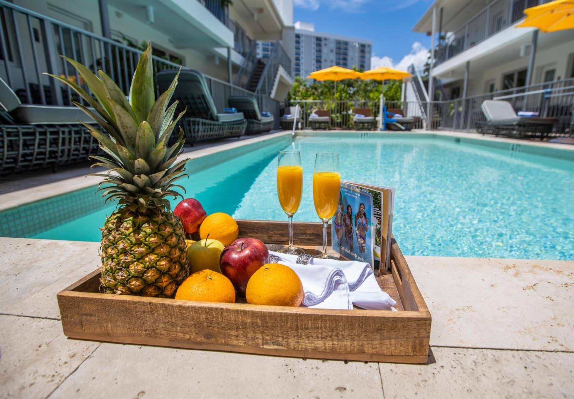 Waterside Hotel and Suites
