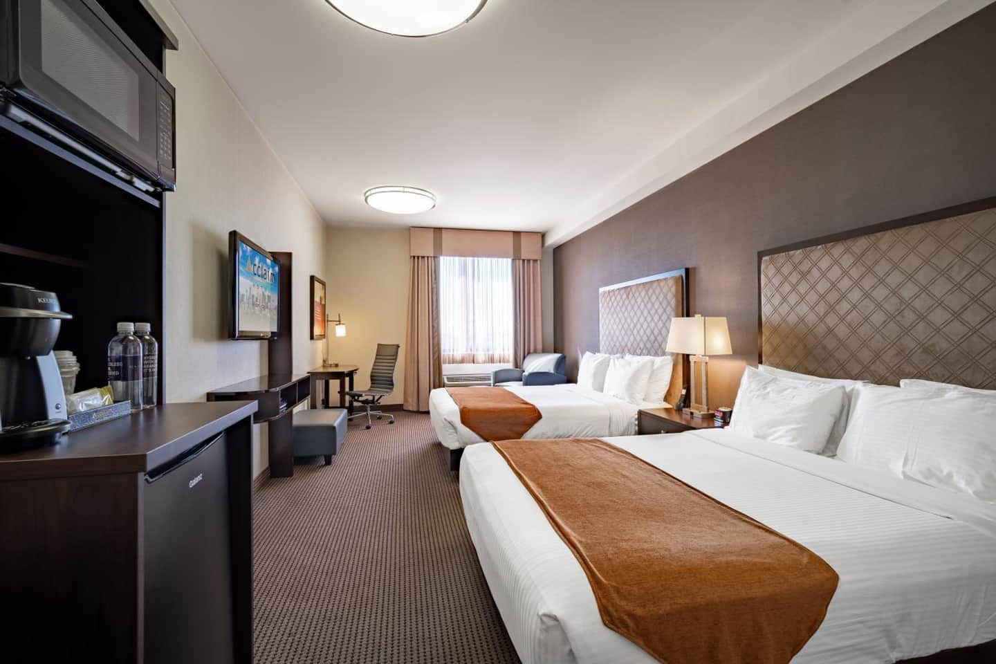 Acclaim Hotel by CLIQUE