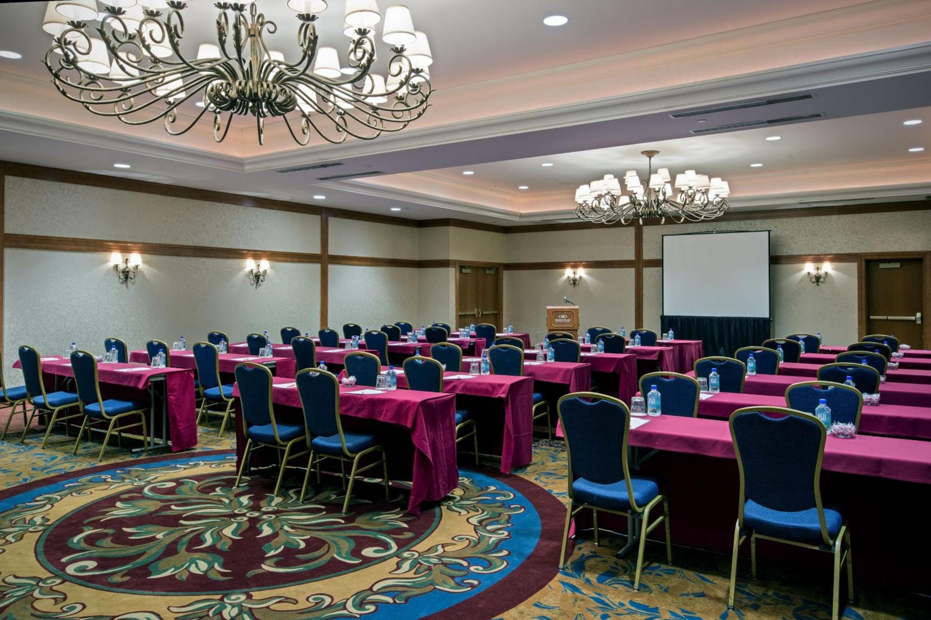 Crowne Plaza Philadelphia - King of Prussia by IHG