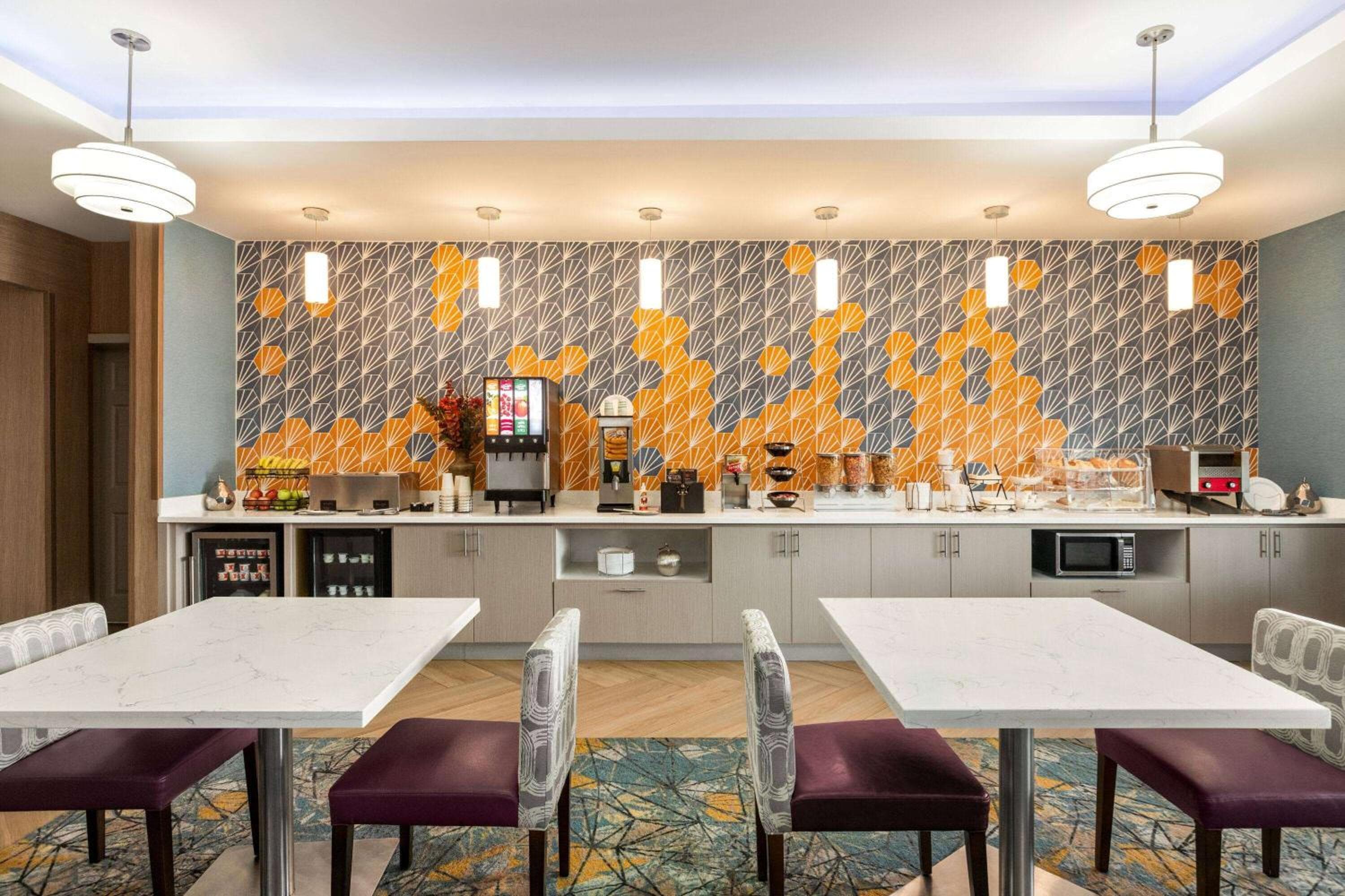 La Quinta by Wyndham San Antonio North Stone Oak