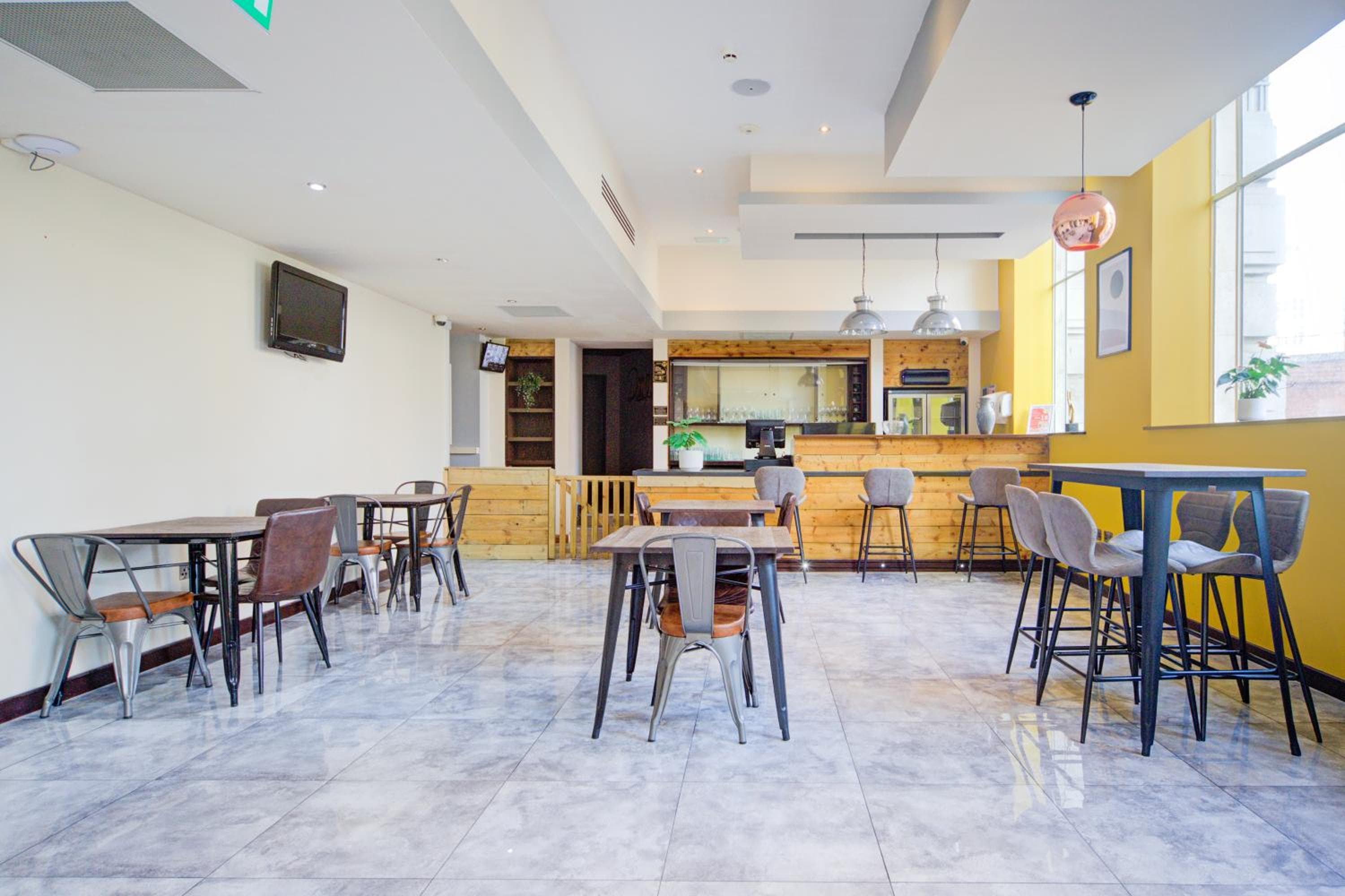 Belvilla Newport City Centre Lifestyle