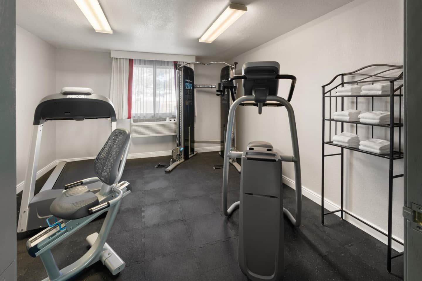 SYLO Hotel Denver Airport, a Ramada by Wyndham
