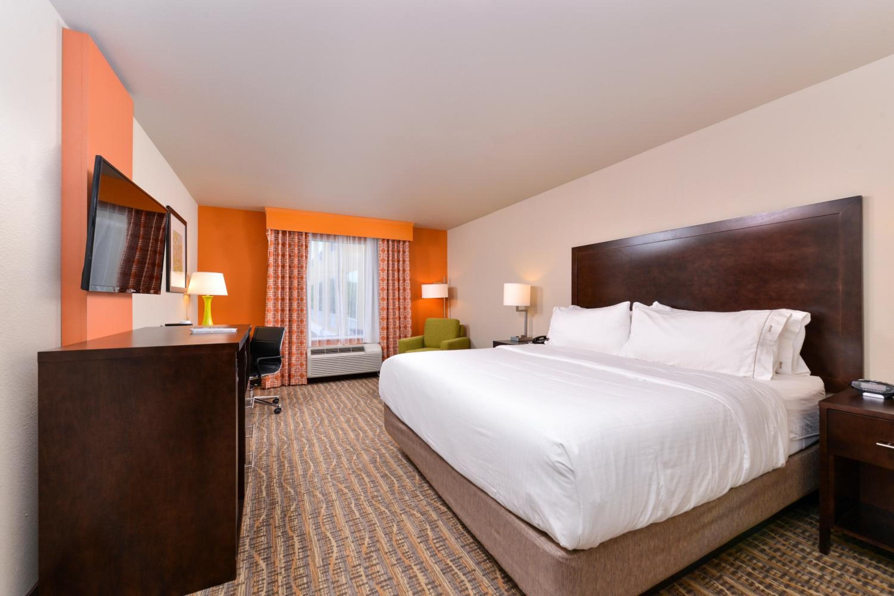 Holiday Inn Express & Suites - Houston NW - Tomball Area
