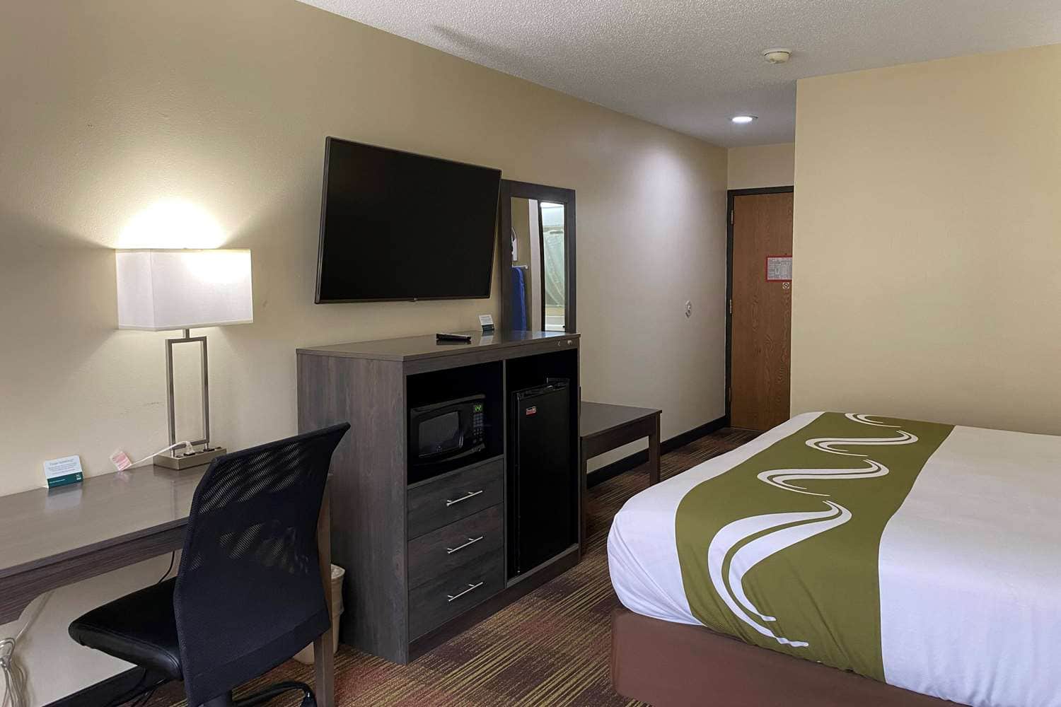 AmericInn by Wyndham Fort Atkinson