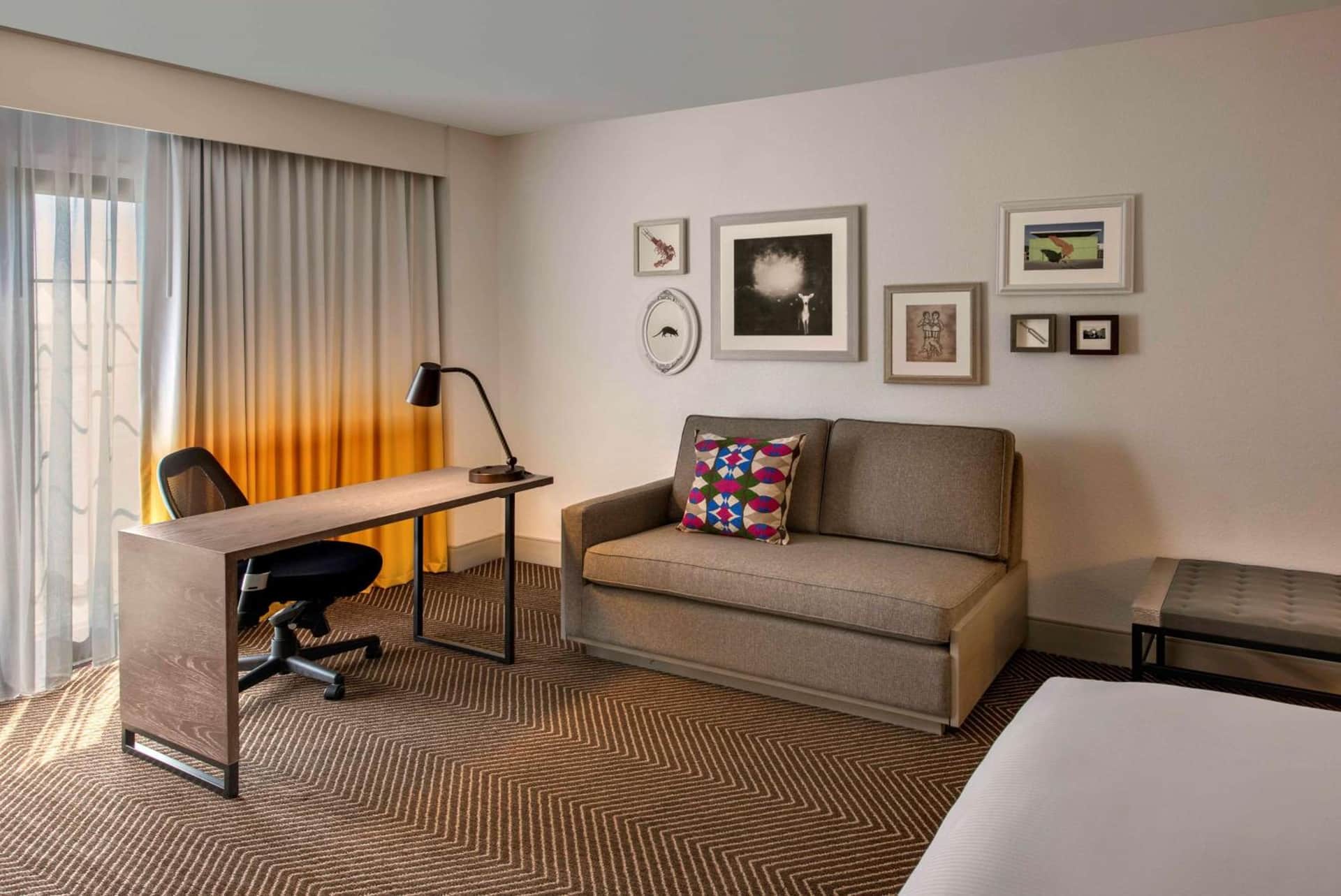 DoubleTree by Hilton Hotel Austin