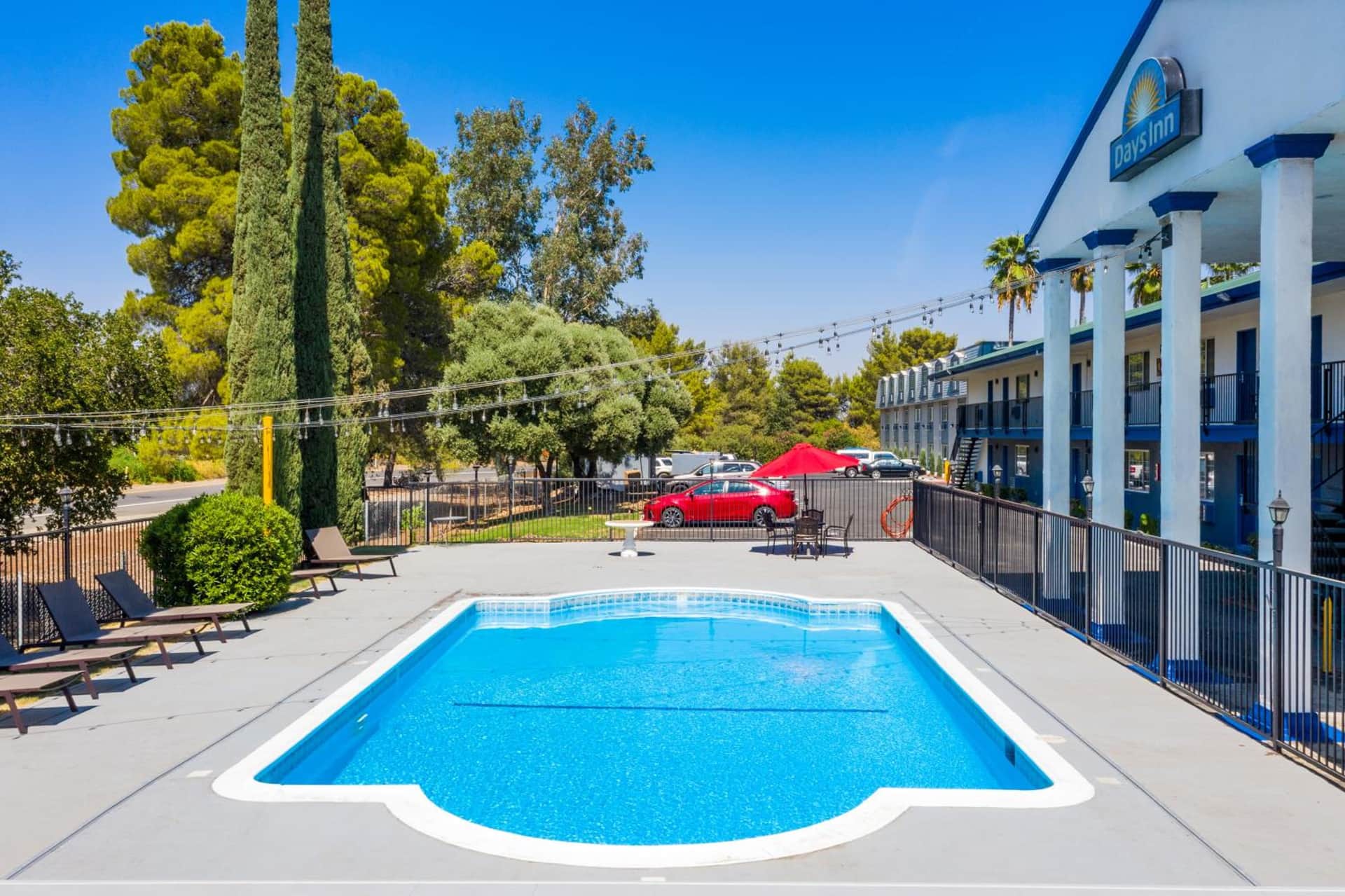 Days Inn by Wyndham Red Bluff