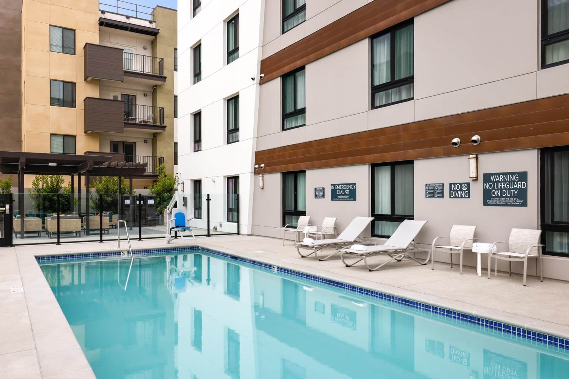 Holiday Inn & Suites Monterey Park Los Angeles, an IHG Hotel