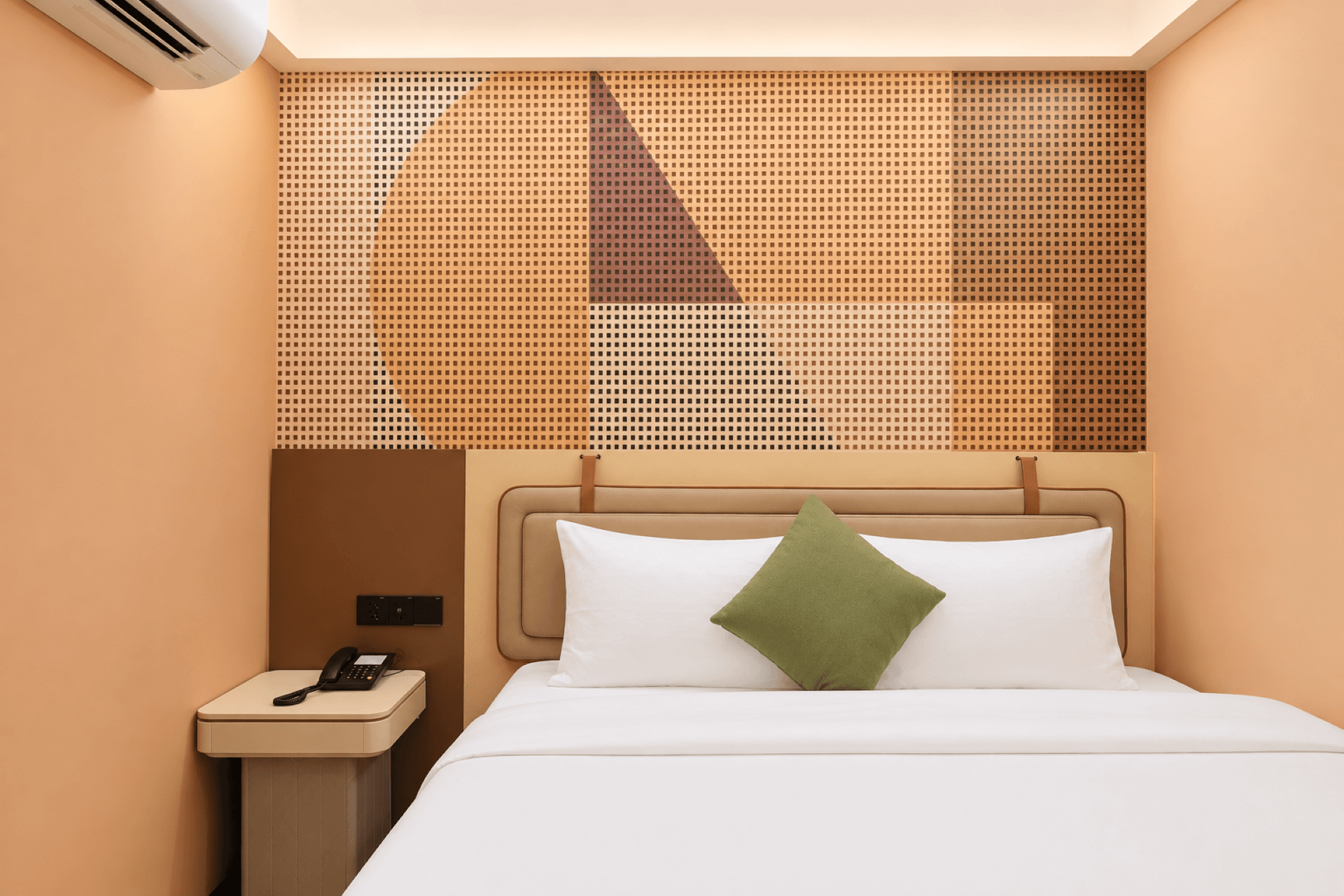 A Hotel Farrer Park - Newly Renovated