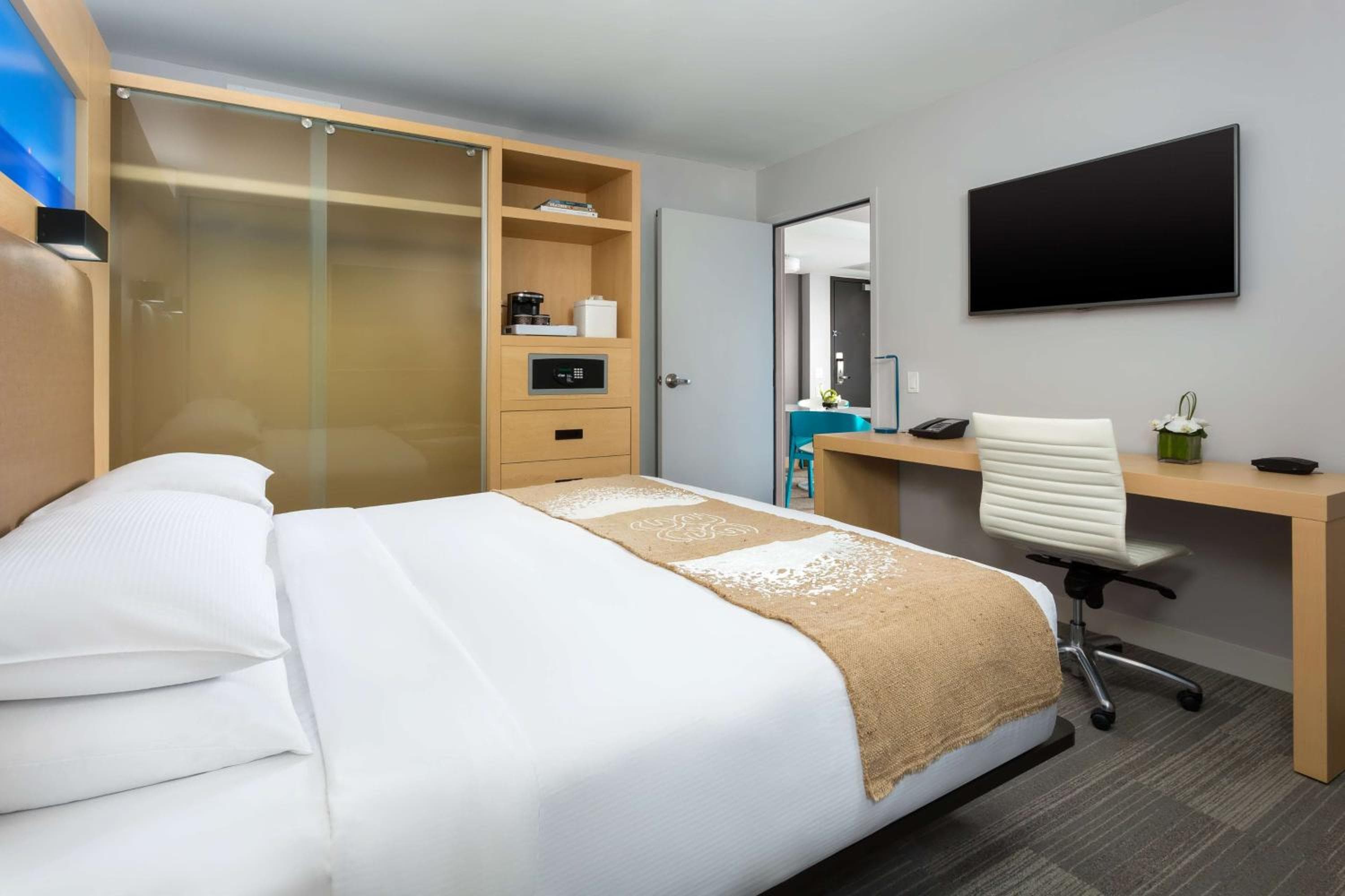 The Gates Hotel South Beach