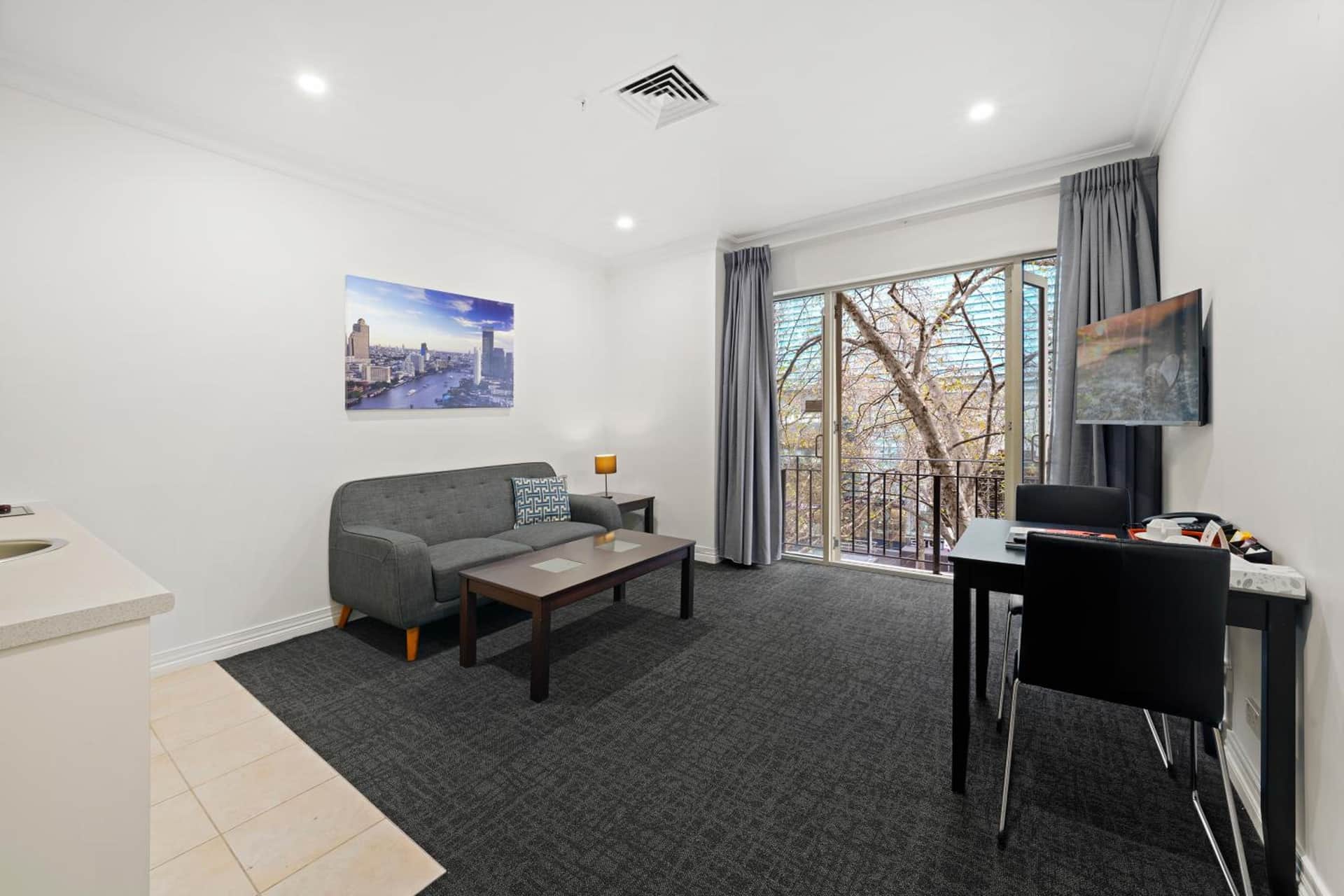 Comfort Apartments Melbourne Central