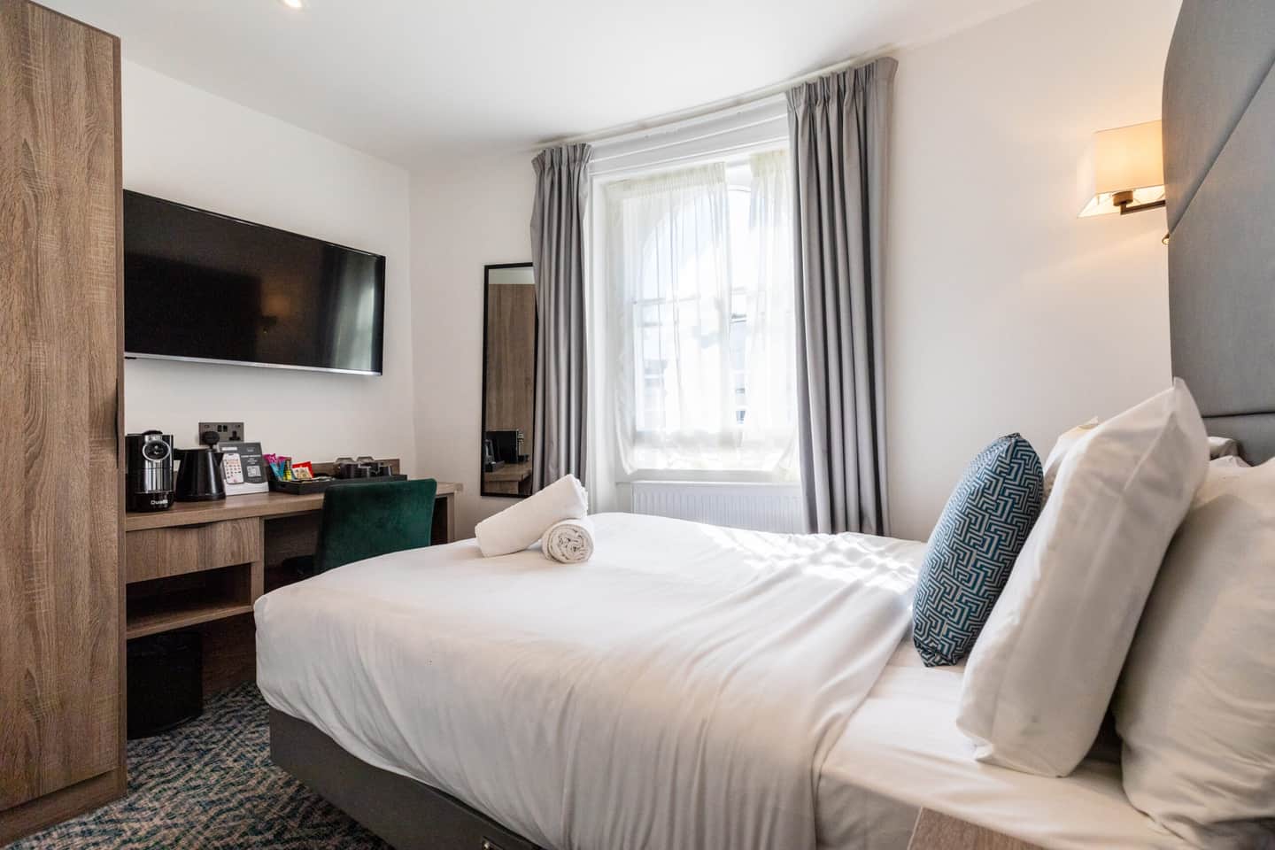 The Chapter Hotels - The J Hyde Park