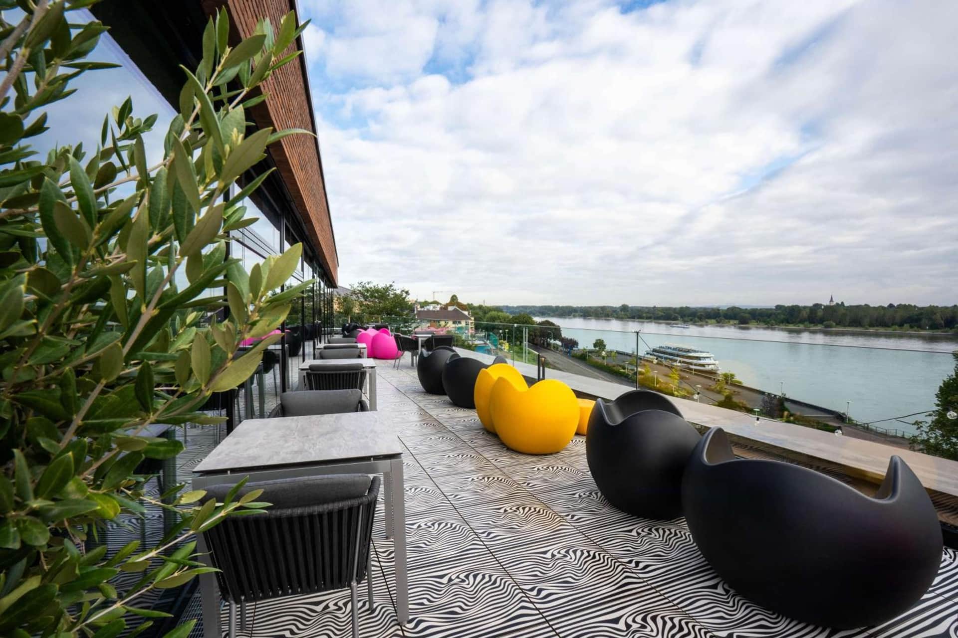 Prize by Radisson Bonn-City