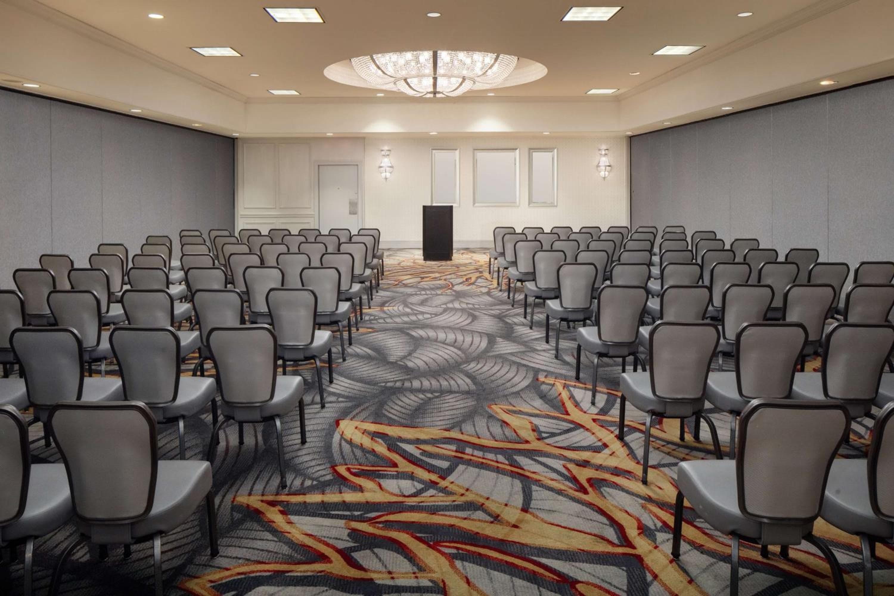 Hilton Chicago/Northbrook