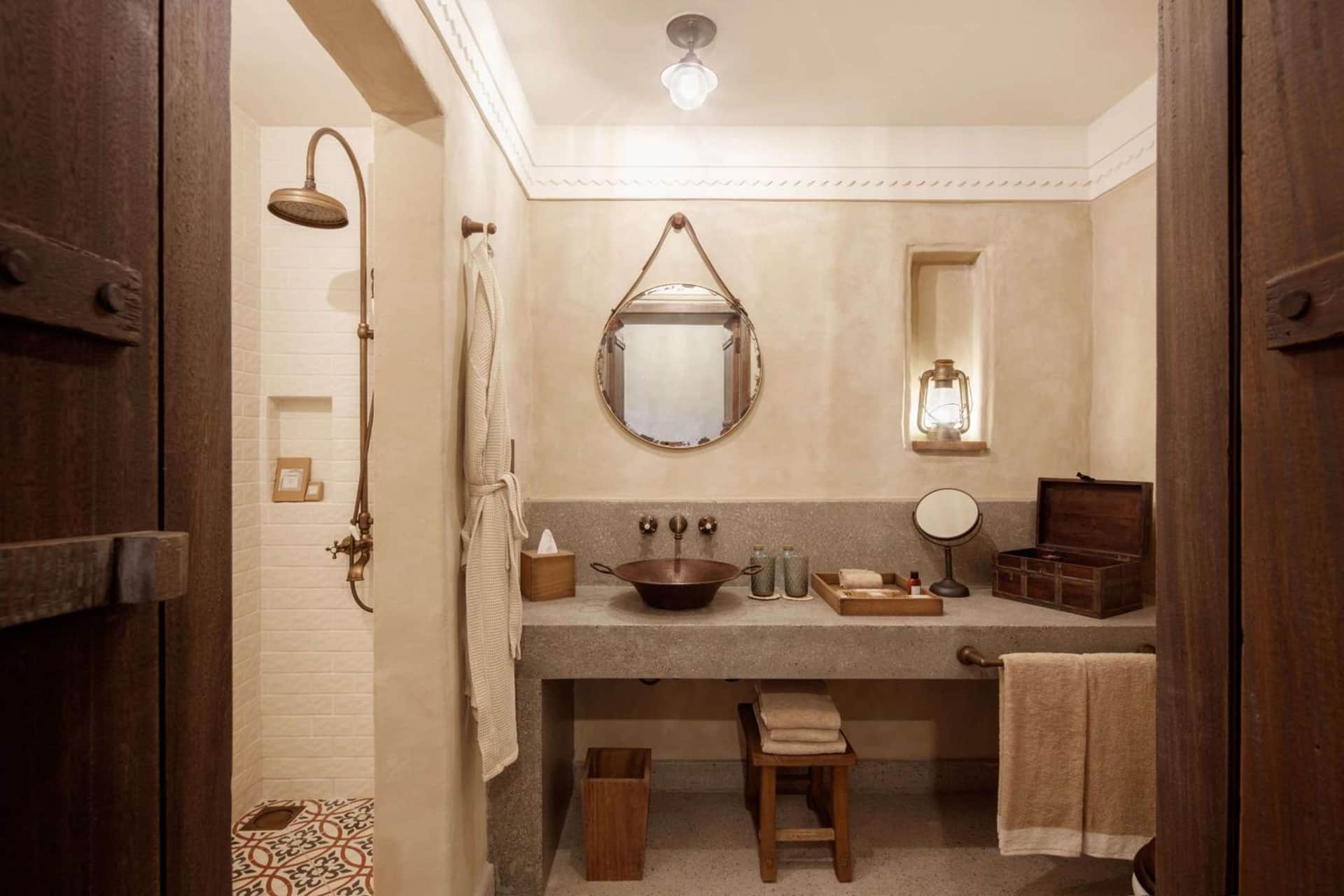 Al Seef Heritage Hotel Dubai, Curio Collection by Hilton