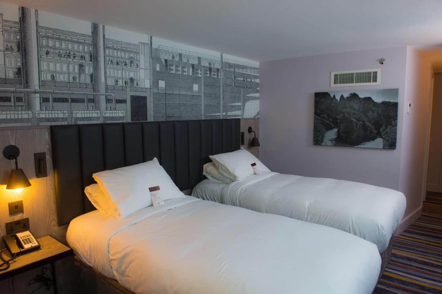 DoubleTree by Hilton Bristol South - Cadbury House