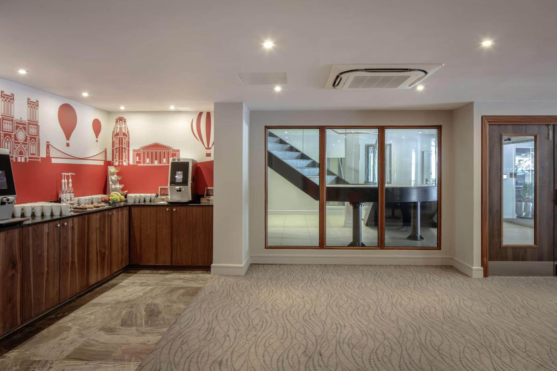 DoubleTree by Hilton Bristol City Centre
