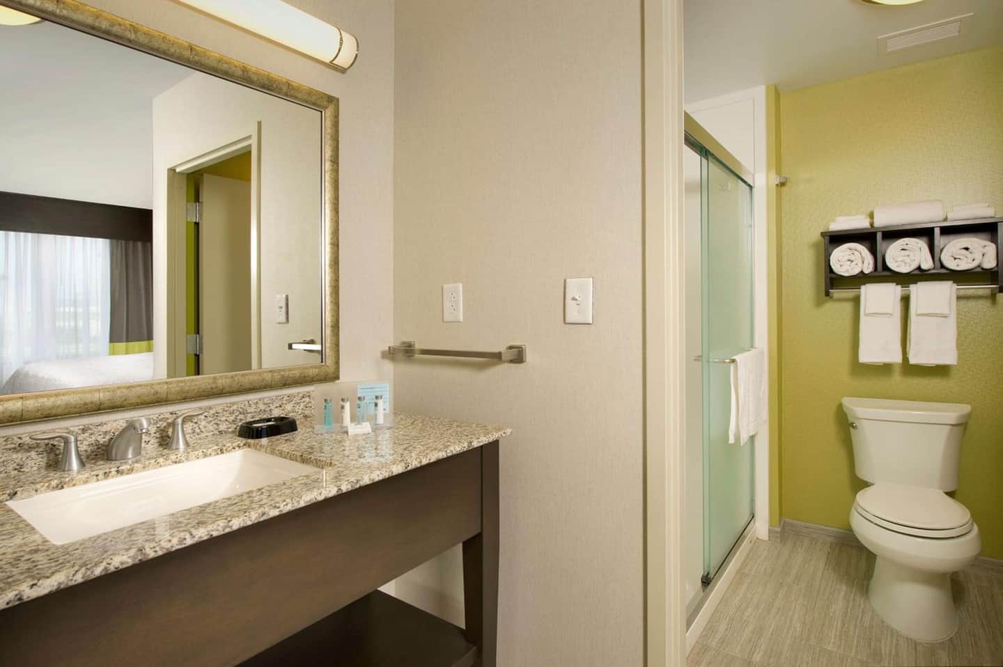 Hampton Inn & Suites by Hilton Buffalo Airport