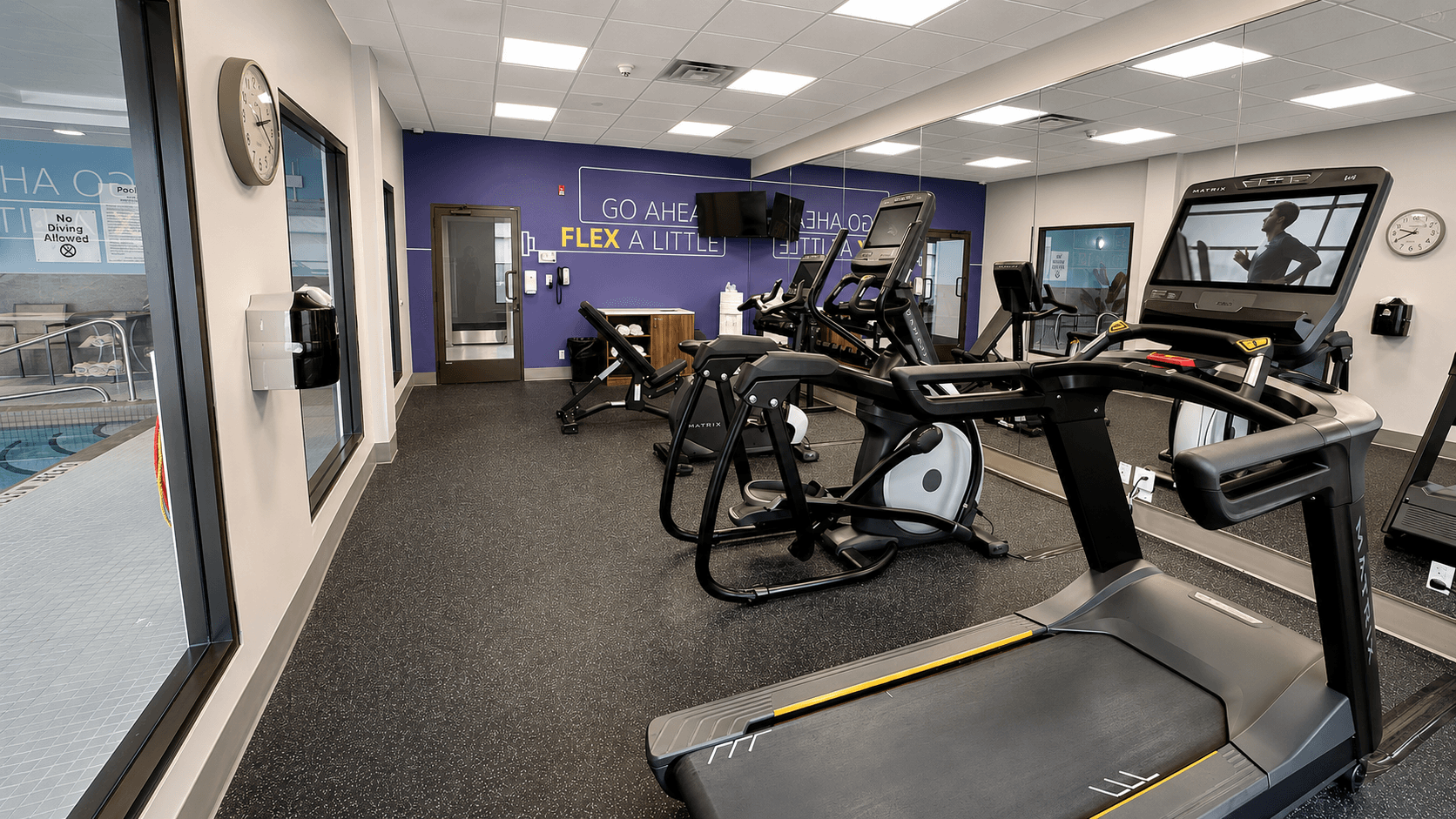 Holiday Inn Express & Suites Ottawa West - Nepean by IHG