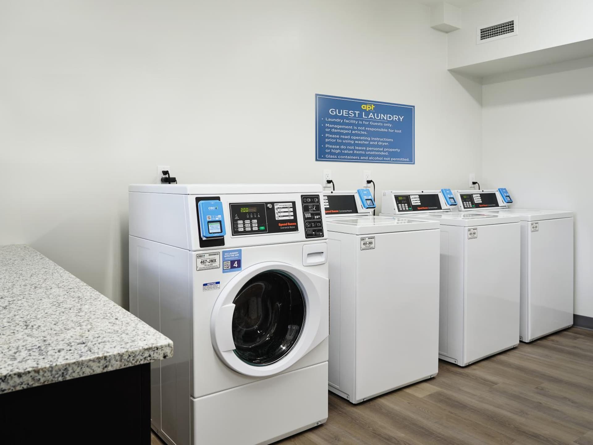 stayAPT Suites Charlotte North