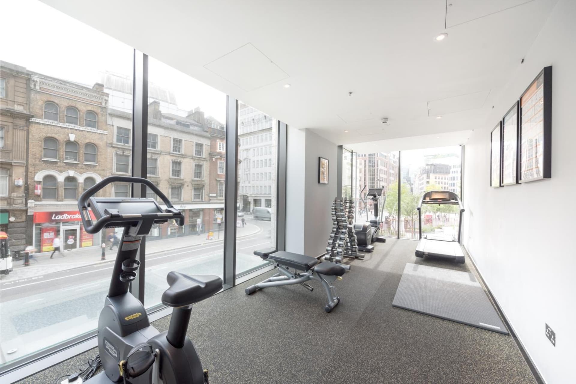 Leonardo Hotel London Aldgate
