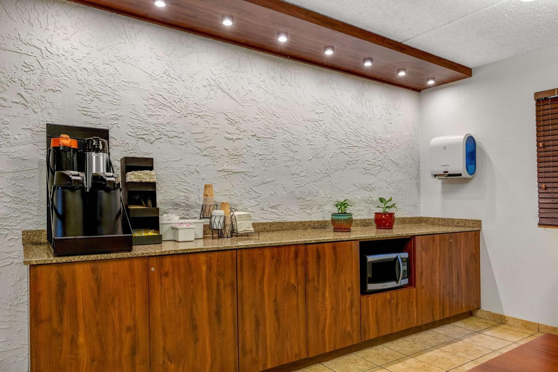 Motel 6 Elk Grove O'Hare