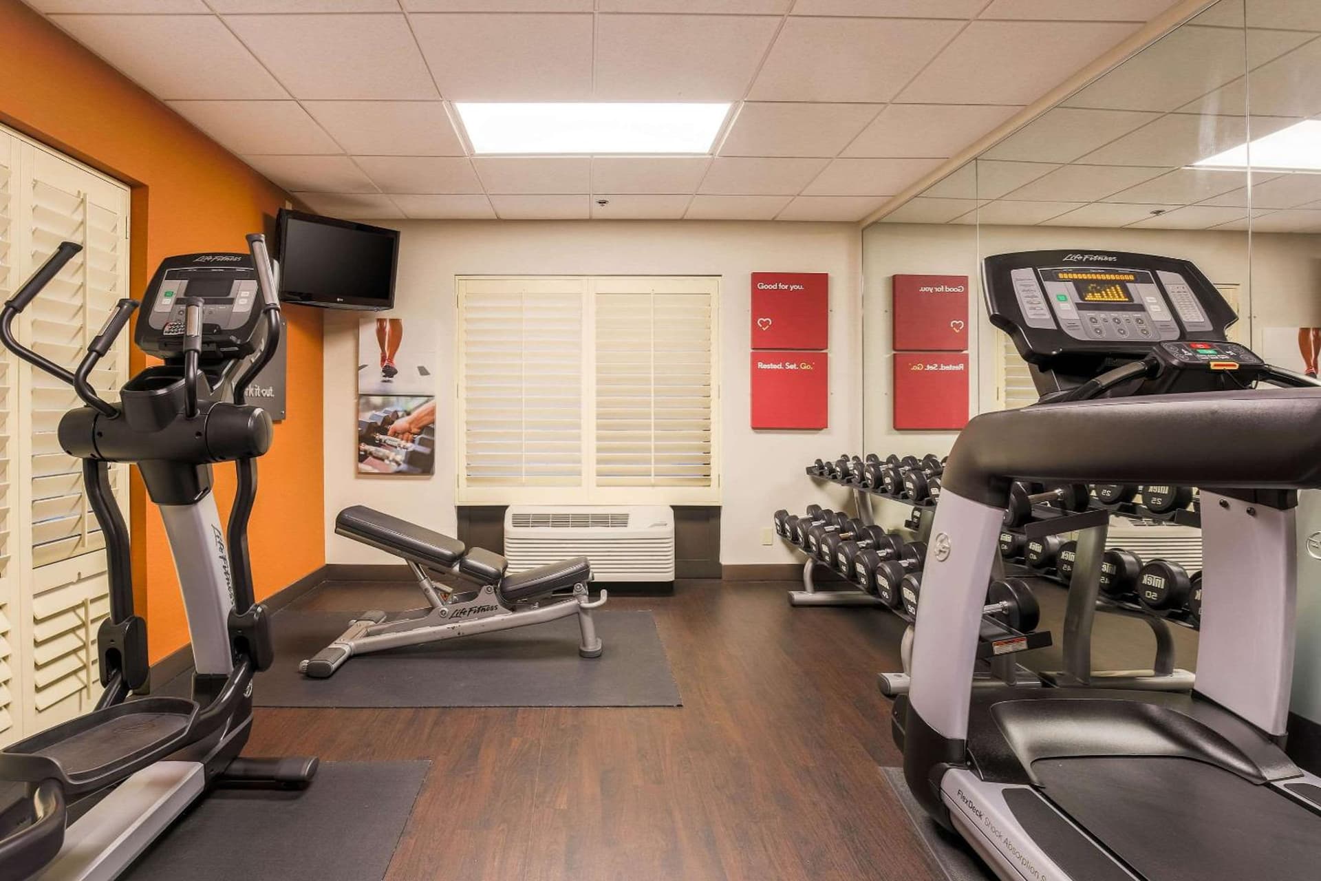 Comfort Suites DFW N-Grapevine