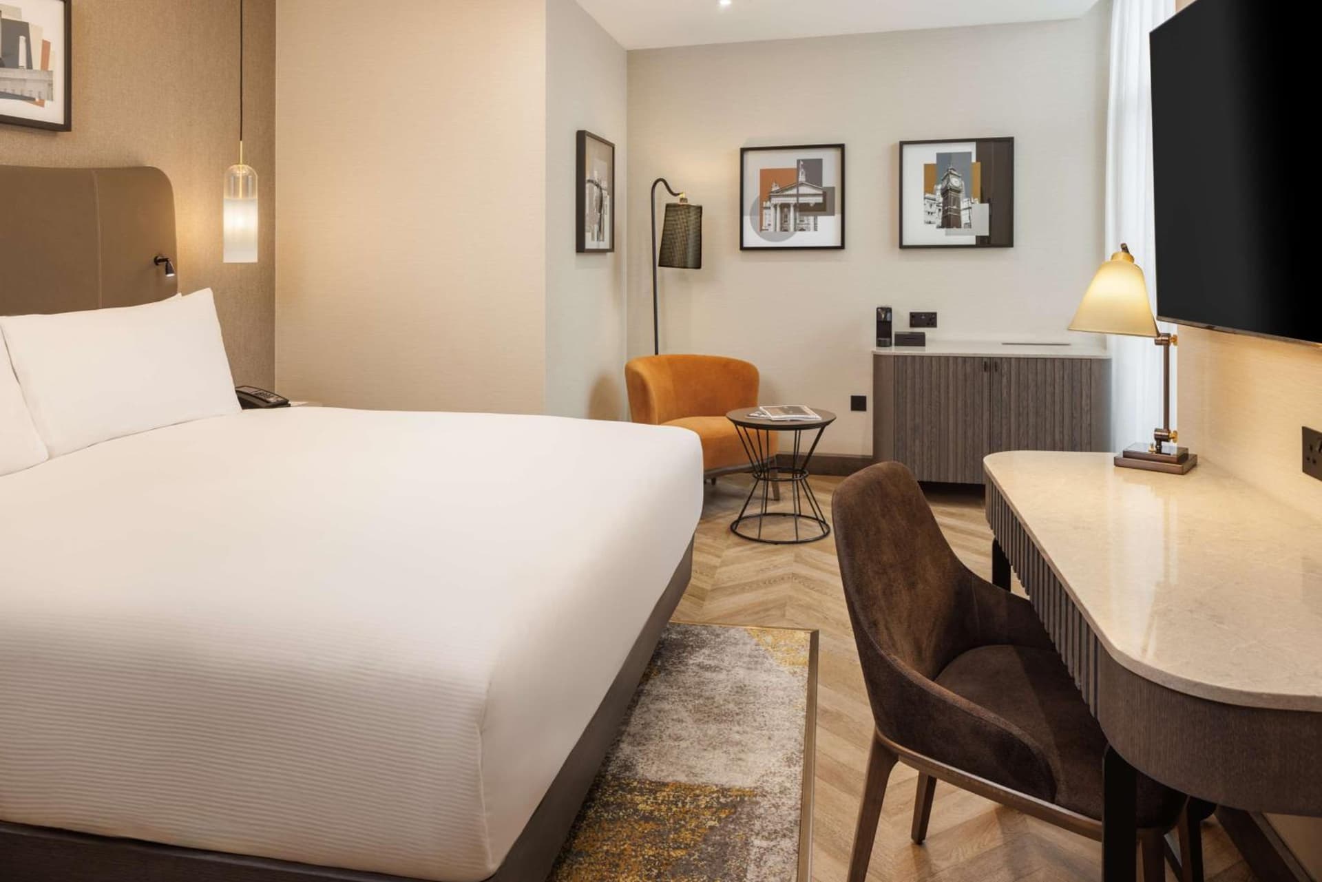 DoubleTree by Hilton London - Victoria