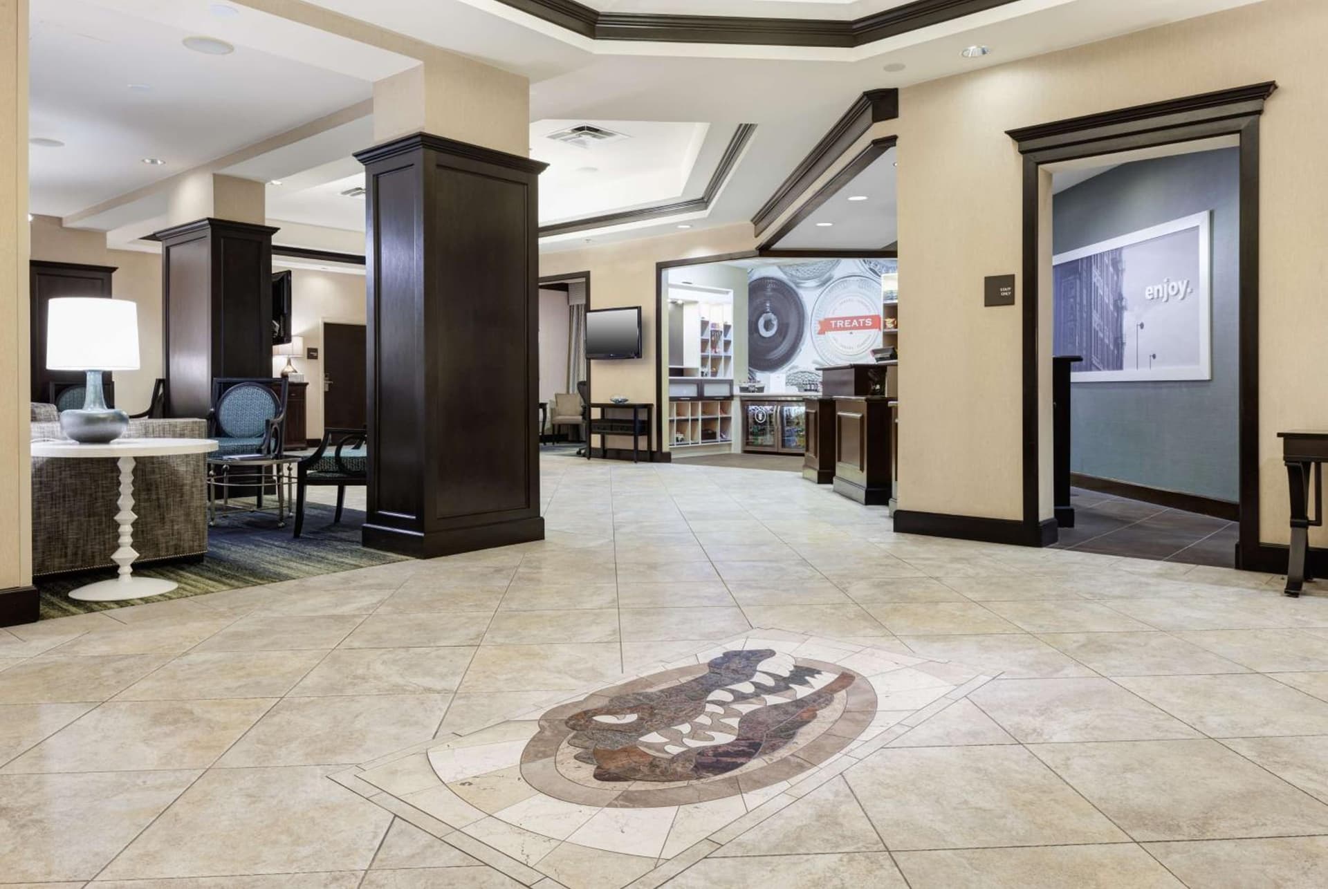 Hampton Inn Suites - Gainesville Downtown