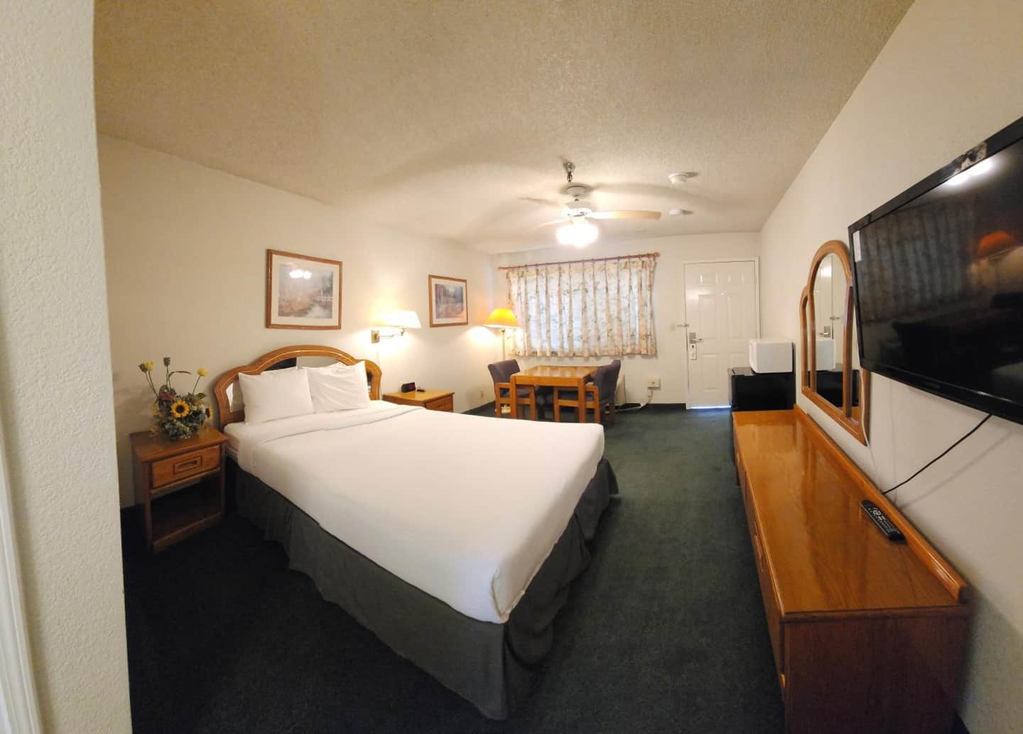 Formosa Inn