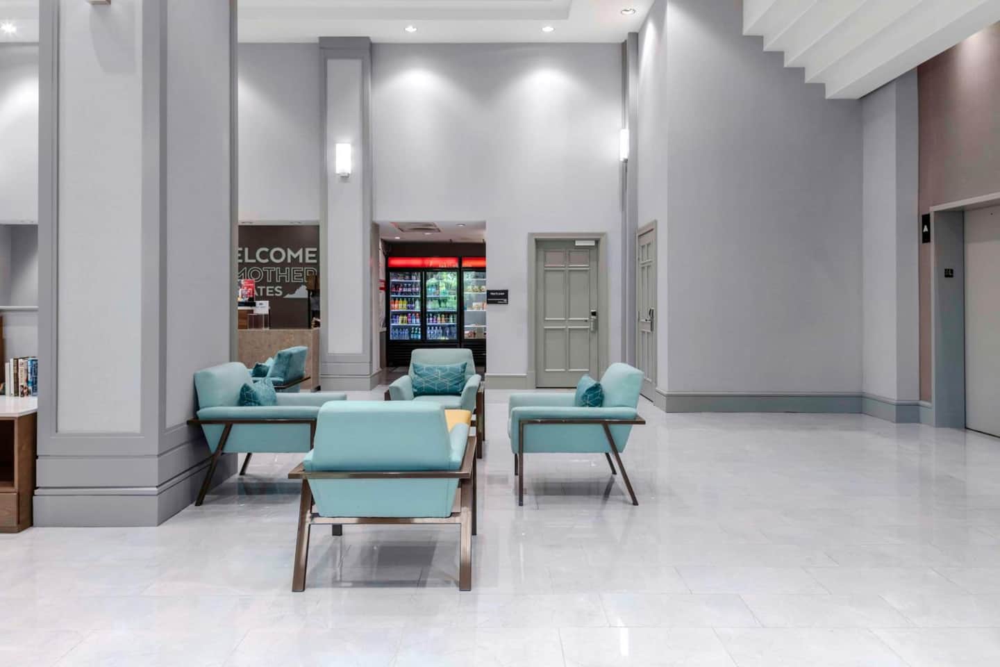 Hampton Inn & Suites Arlington Crystal City DCA