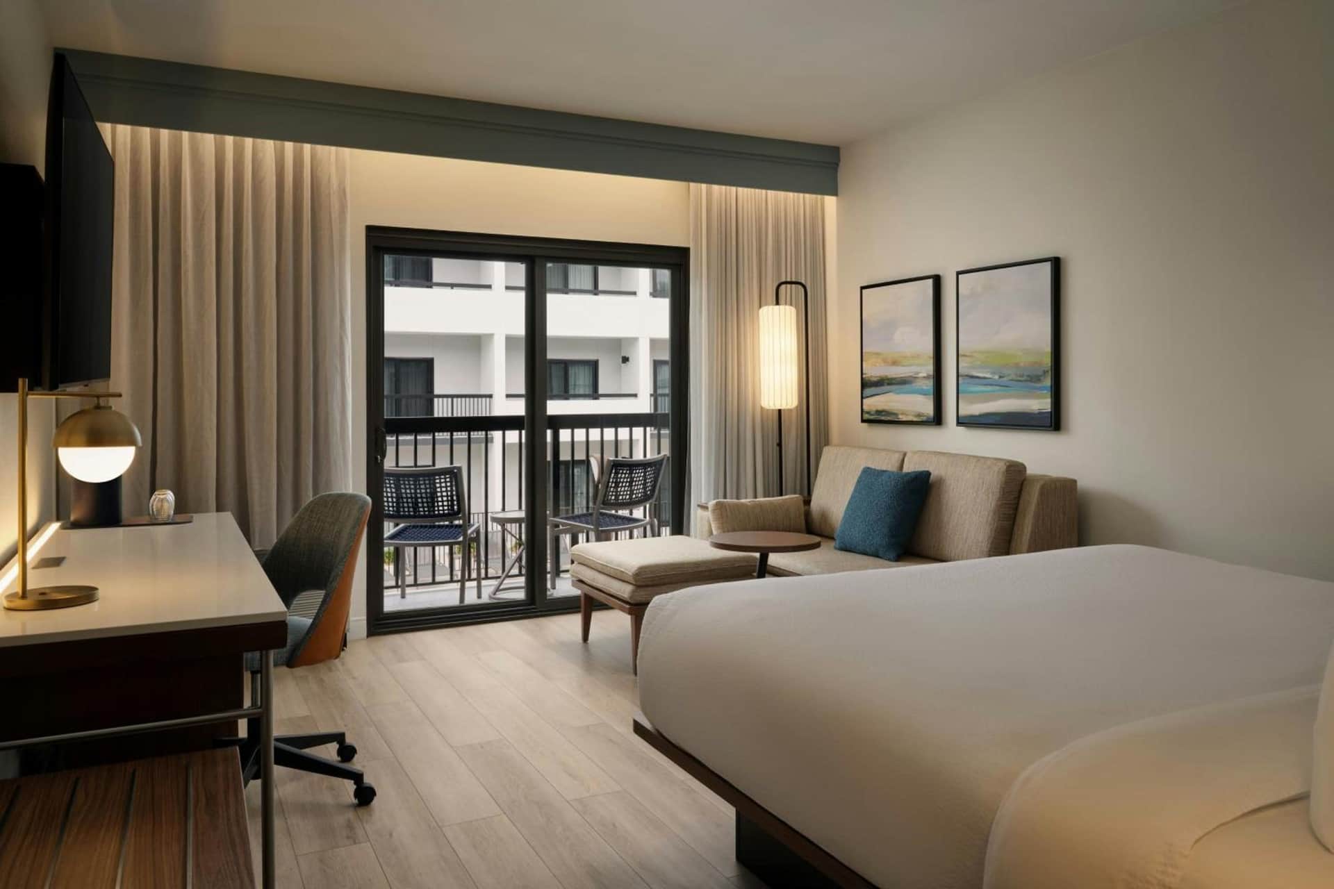 Courtyard by Marriott Orlando Airport