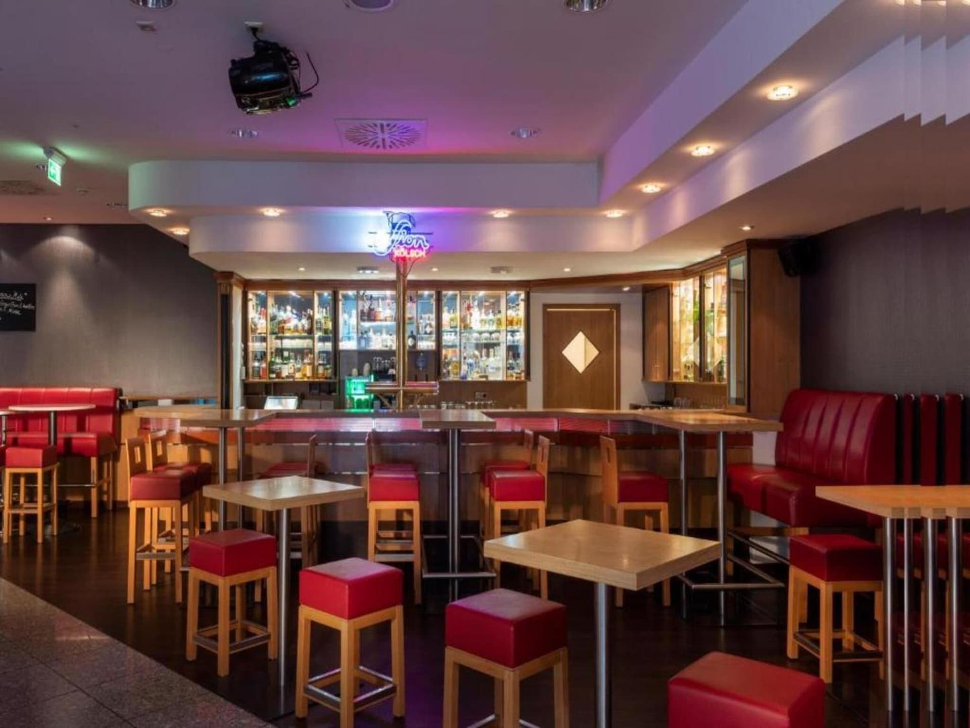 Sunday Hotel Frankfurt Airport - Neu-Isenburg