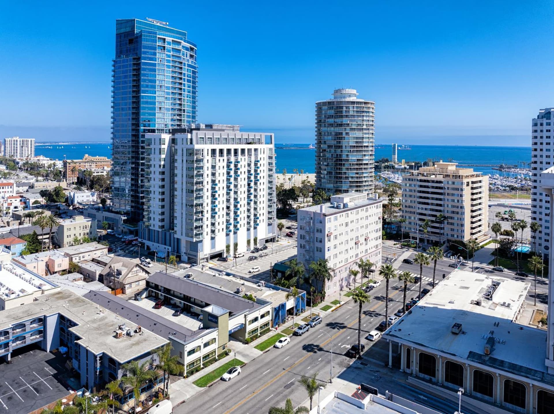 Inn at 50 - Long Beach Convention Center