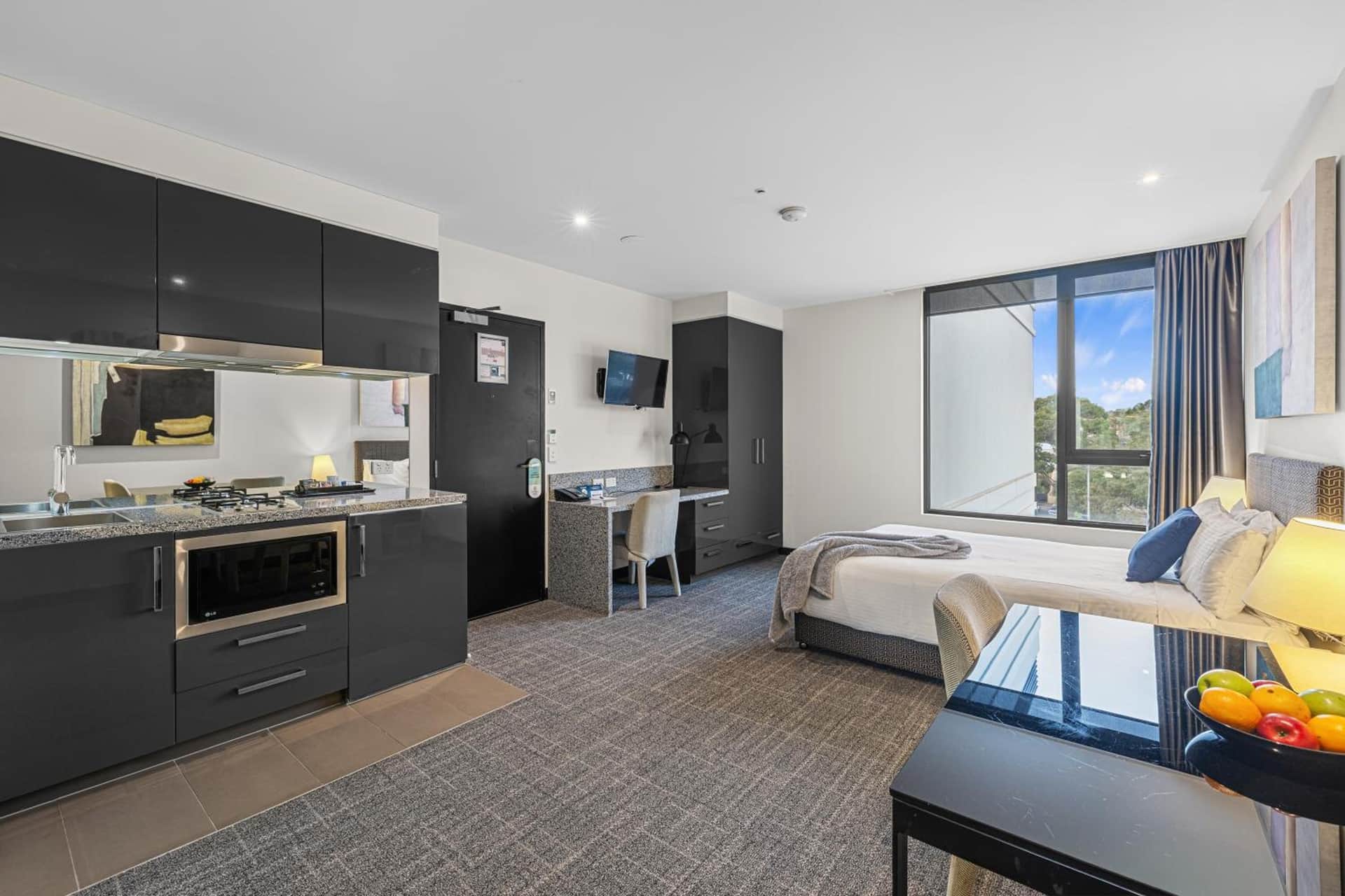MainStay Suites Hawthorn