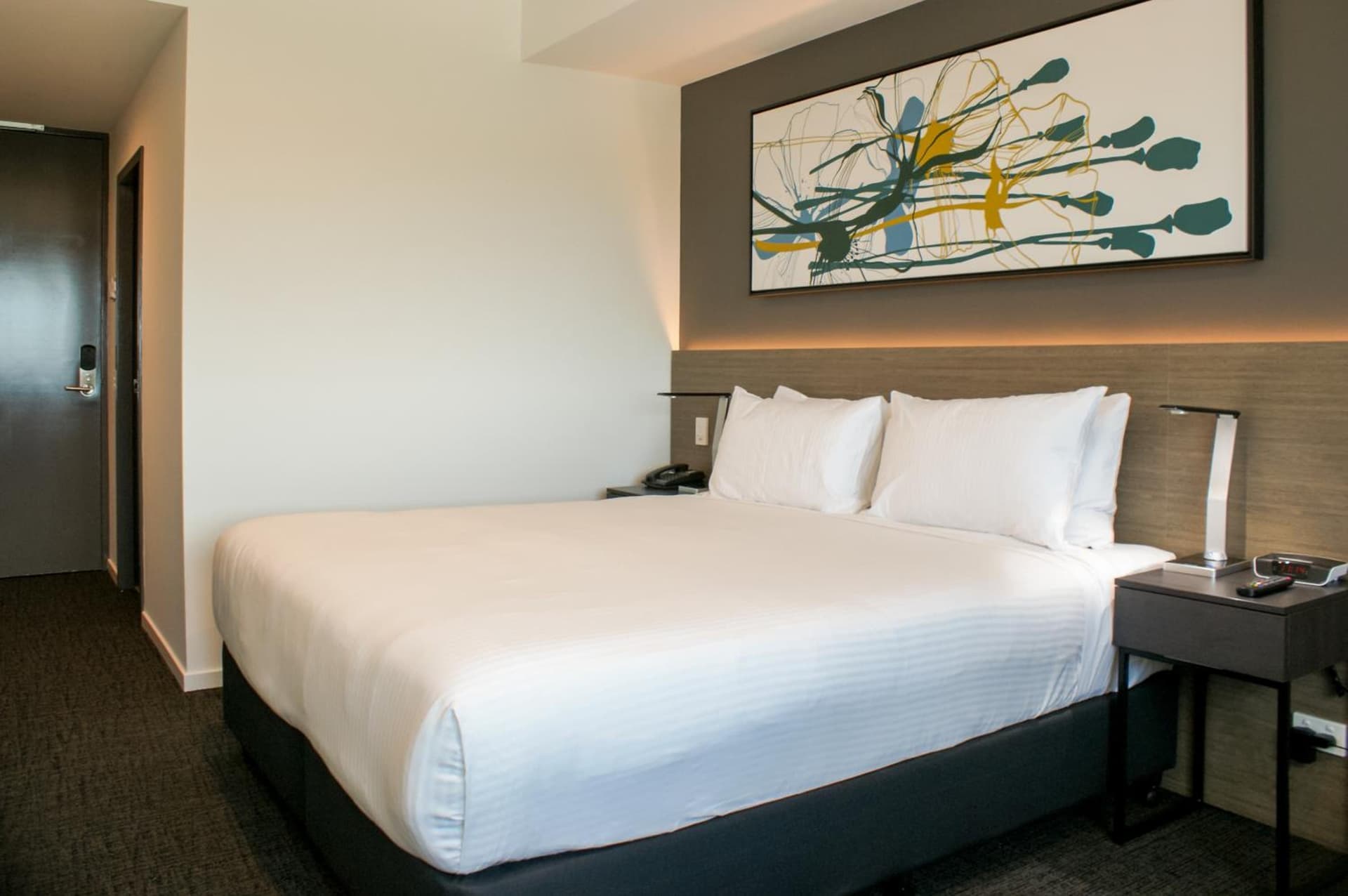 Mercure Sunshine Coast Kawana Waters