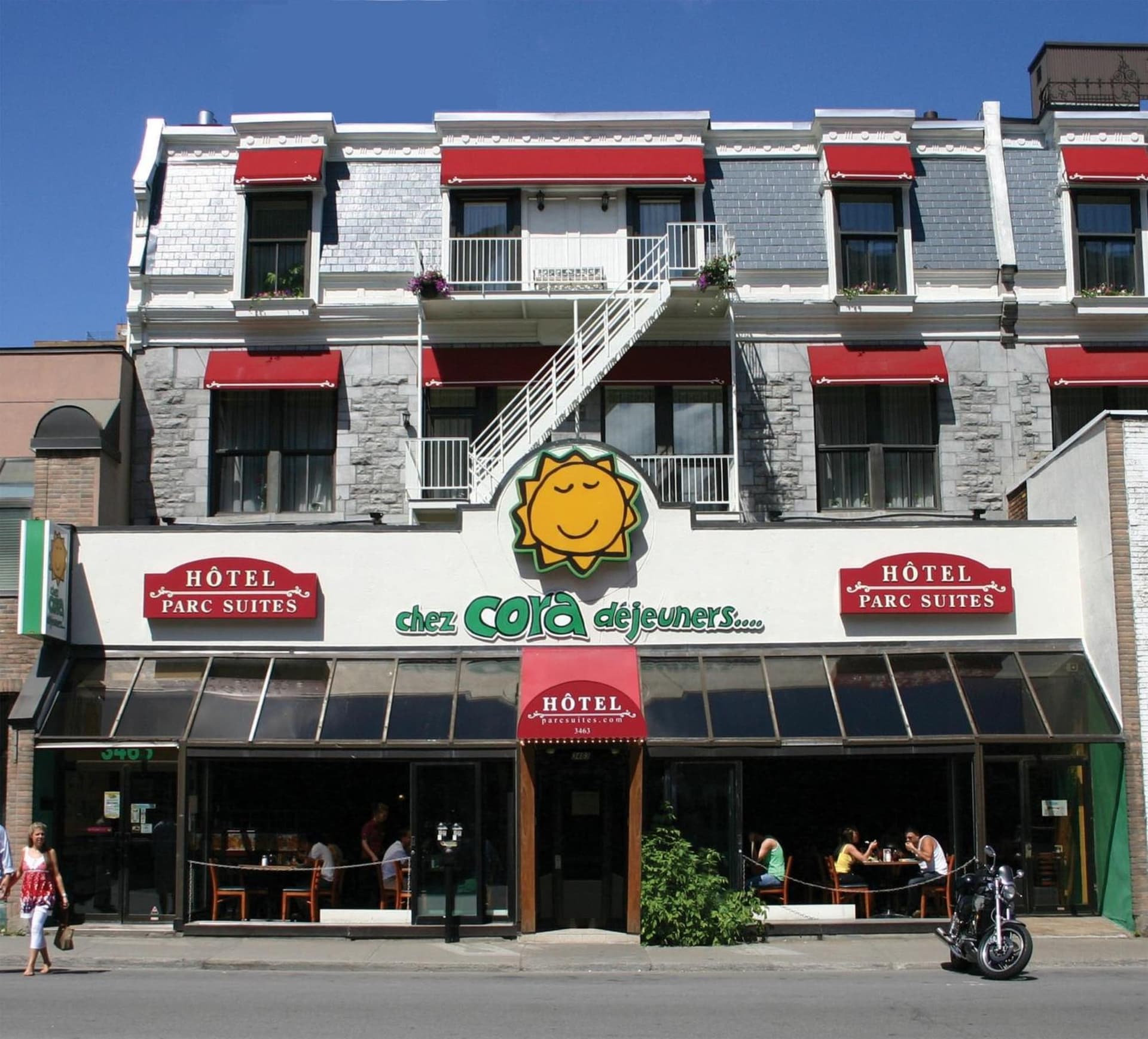 Parc Suites Hotel