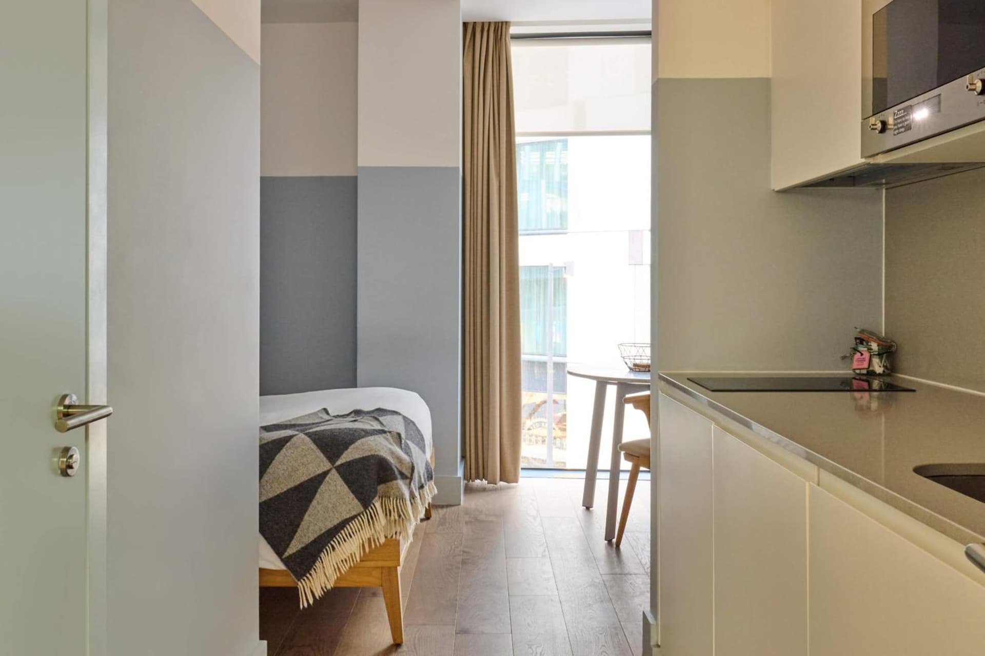 Leman Locke, Aldgate - London
