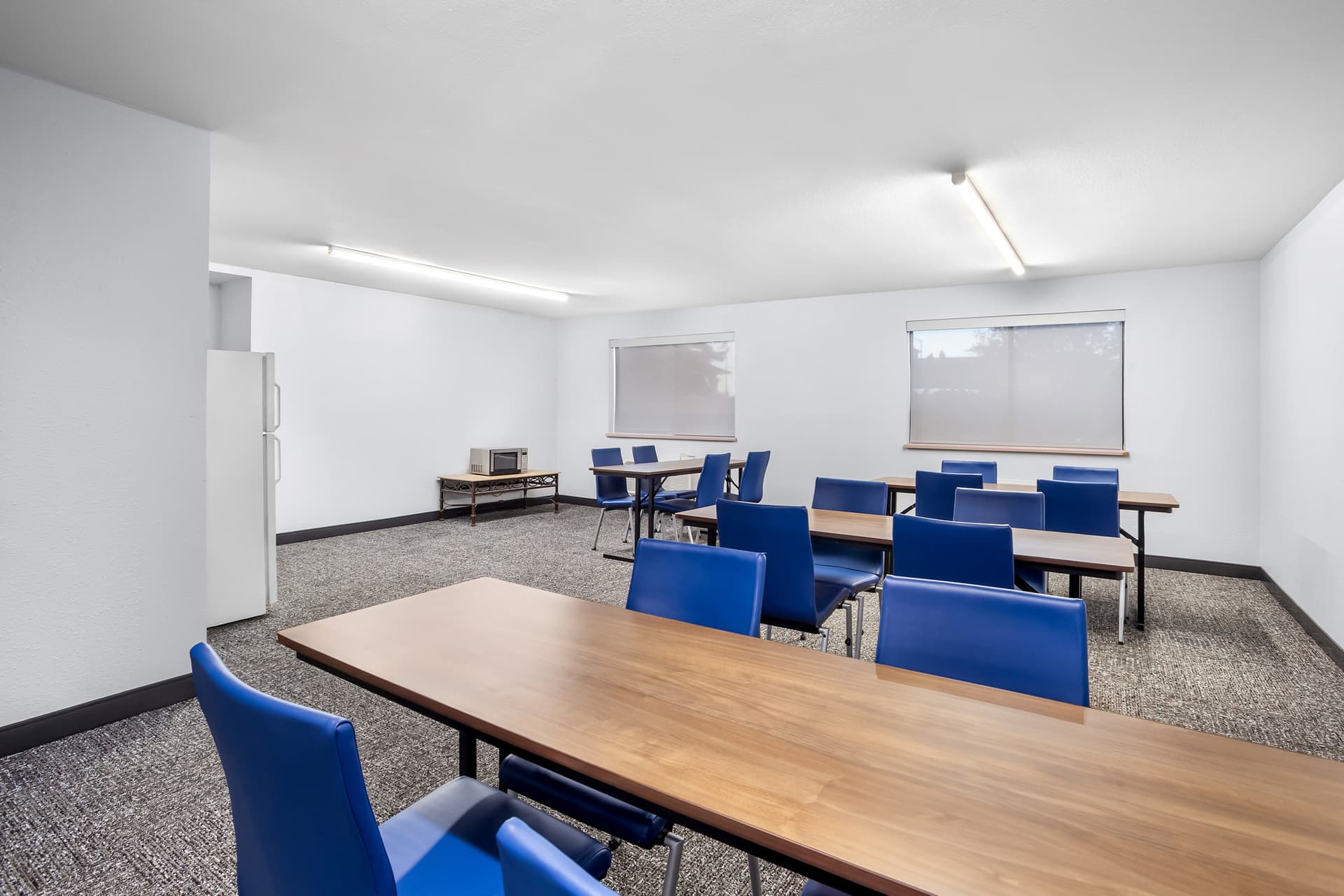 Spark by Hilton Kent Seattle