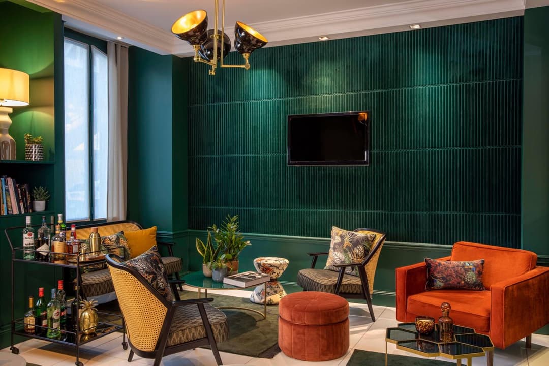 First Hôtel Paris Tour Eiffel