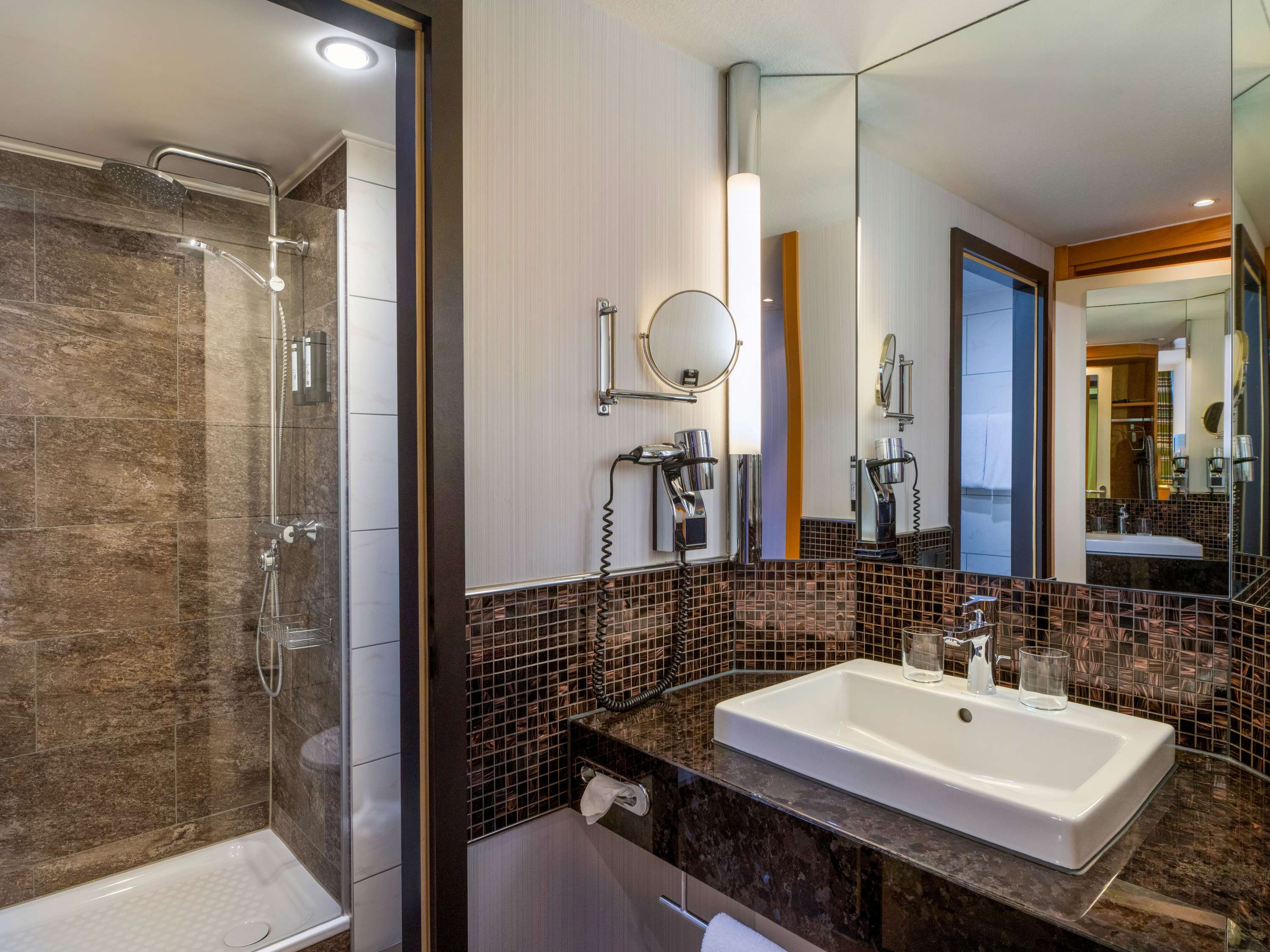 Mövenpick Nürnberg Airport