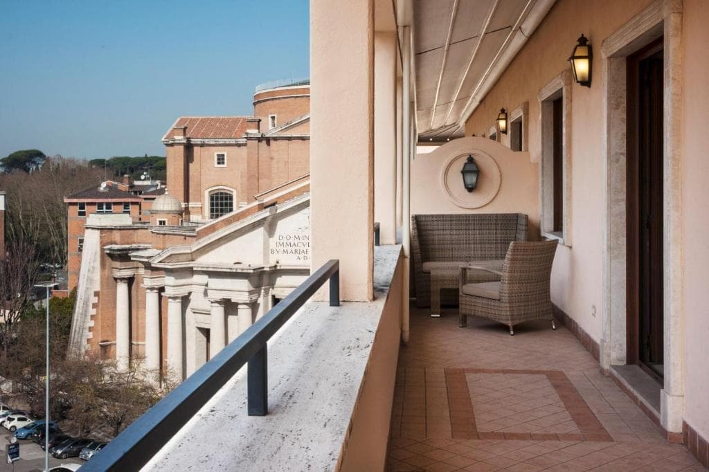 Radisson Blu GHR Rome