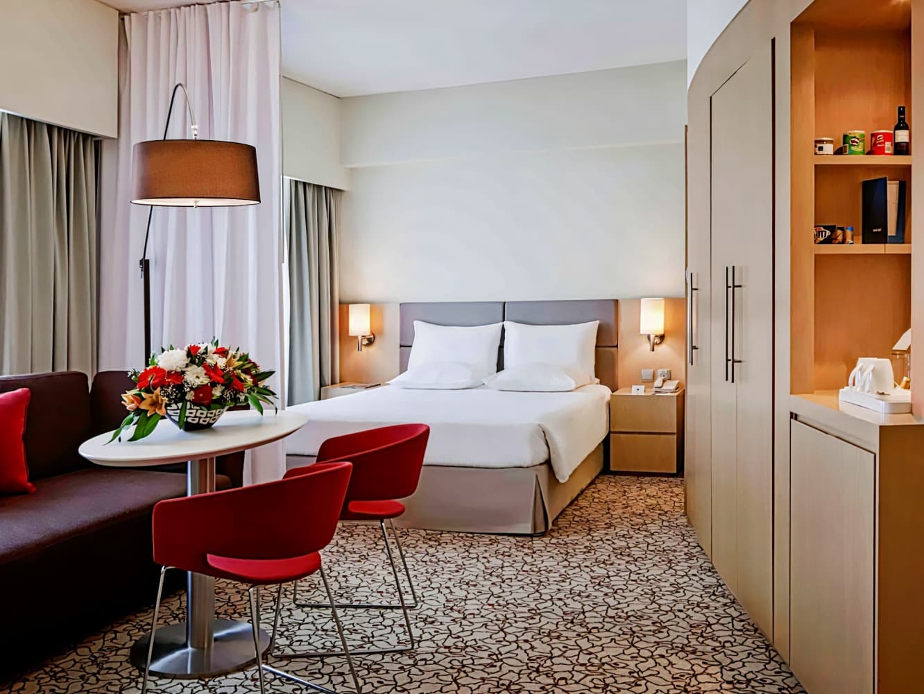 Novotel Suites Dubai Mall of the Emirates